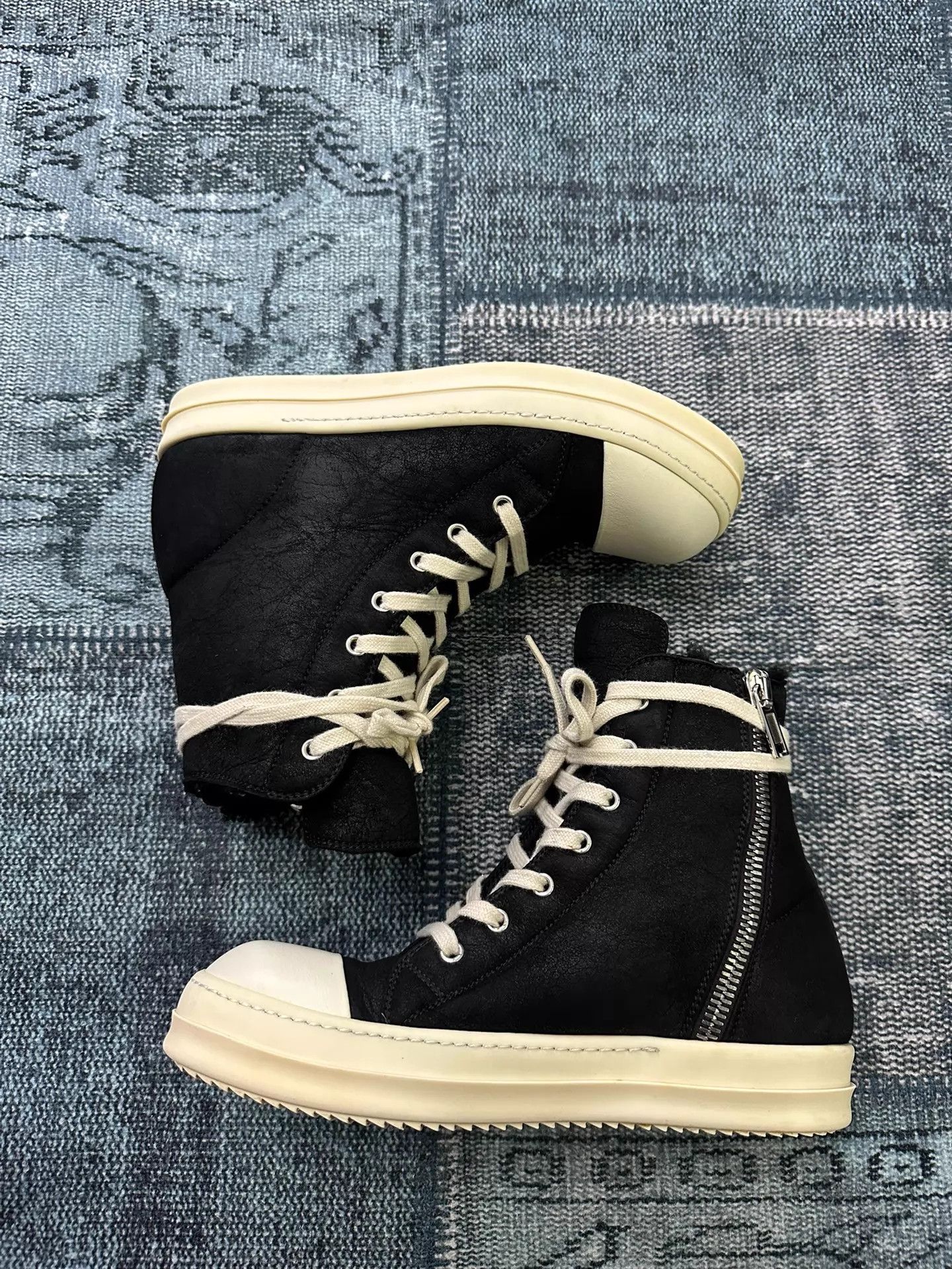 Rick Owens Rick Owens Main Line High-Top Leather Shearling Size 40 Size US 7 / EU 40 - 1 Thumbnail