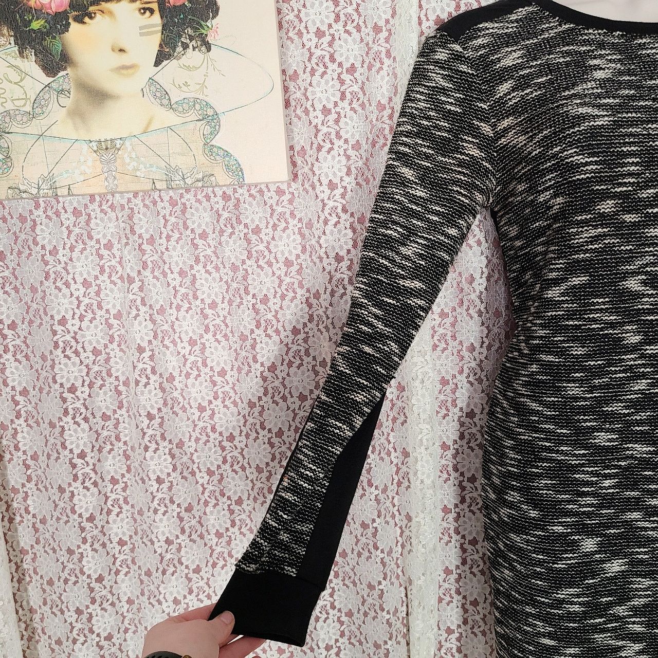 Victoria's Secret Victoria secret knit front long sleave shift dress small Size S / US 4 / IT 40 - 6 Thumbnail
