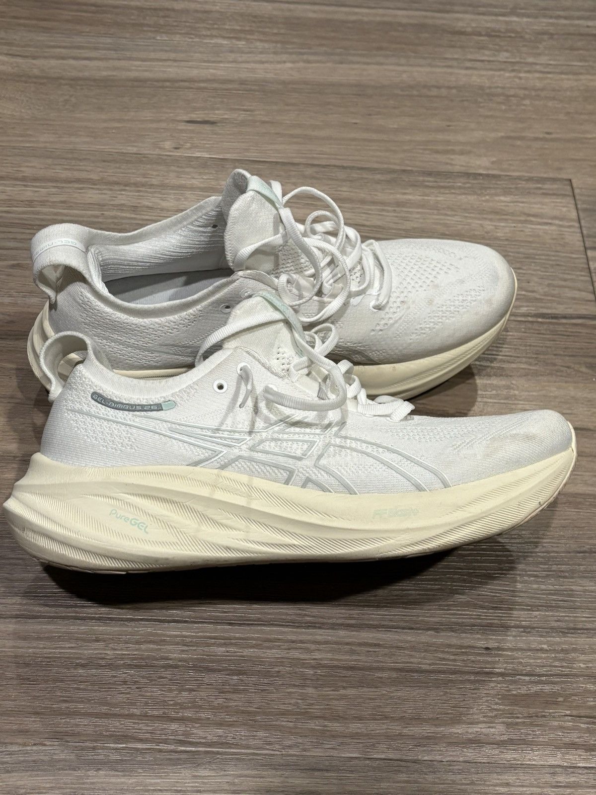 Asics Asics Gel-Nimbus 26 Size US 9 / EU 42 - 5 Thumbnail