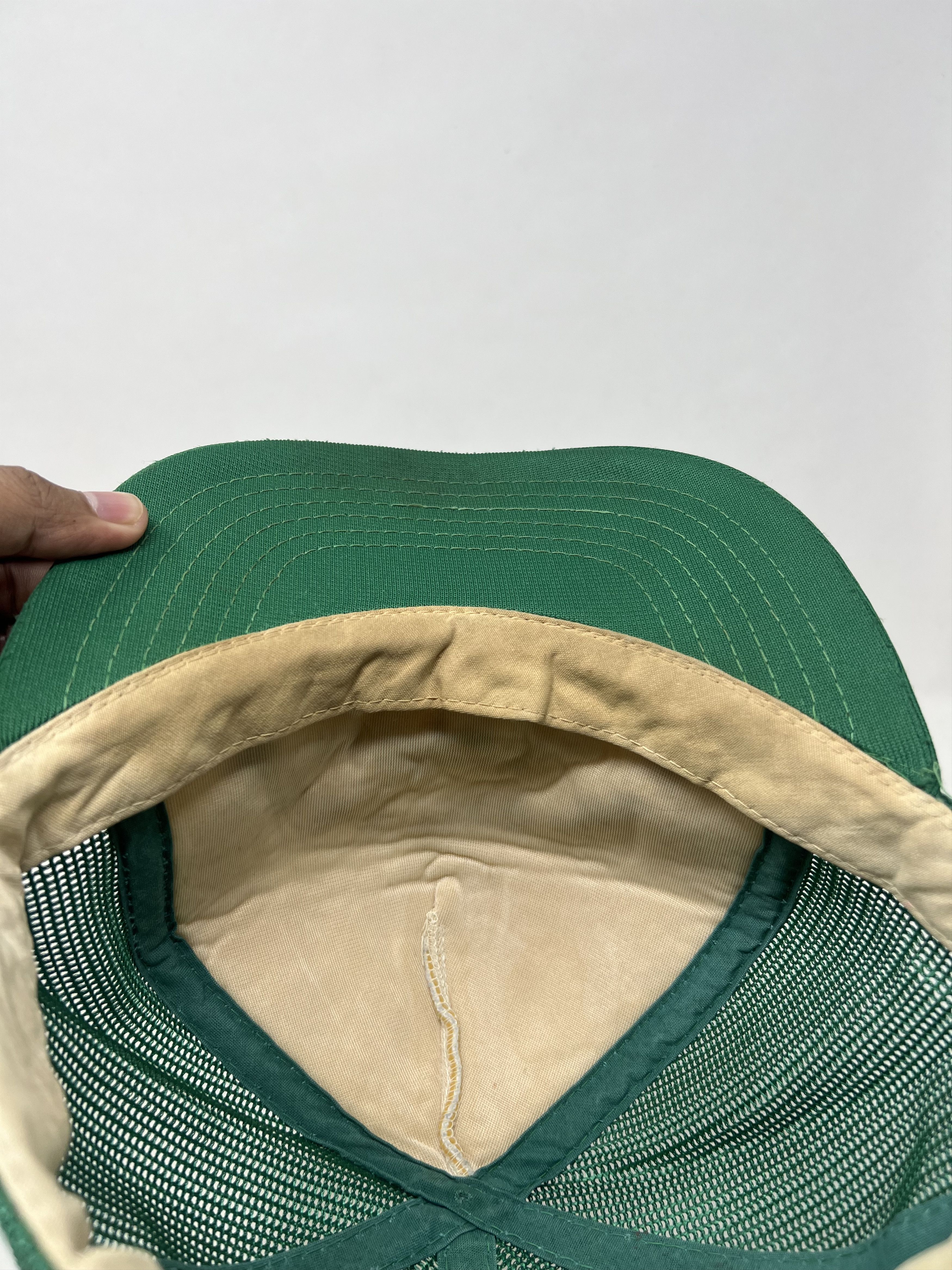 Vintage Vintage Young An Trucker Hat Size ONE SIZE - 9 Thumbnail