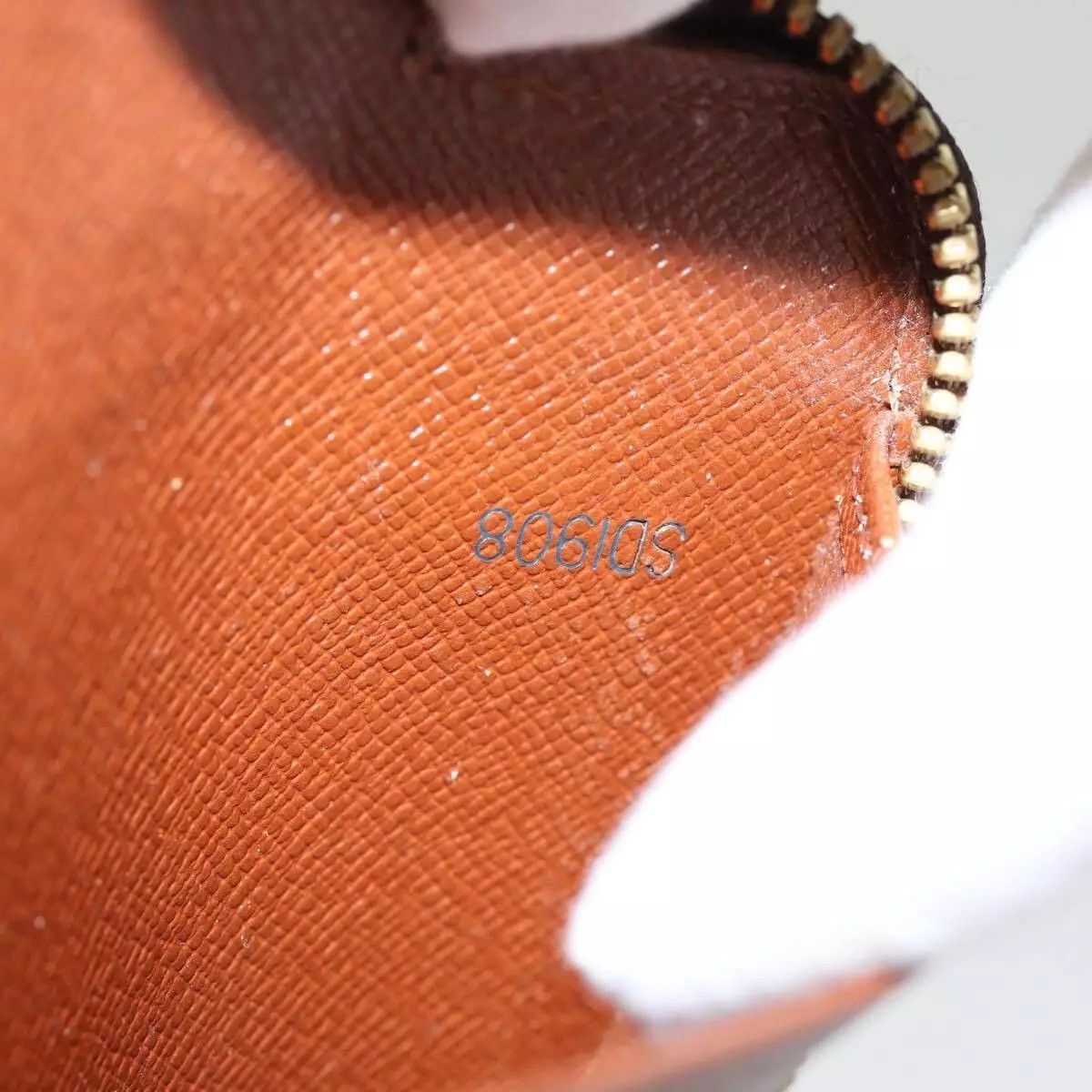 Louis Vuitton LOUIS VUITTON Monogram Note Cover LV Auth Size ONE SIZE - 7 Thumbnail