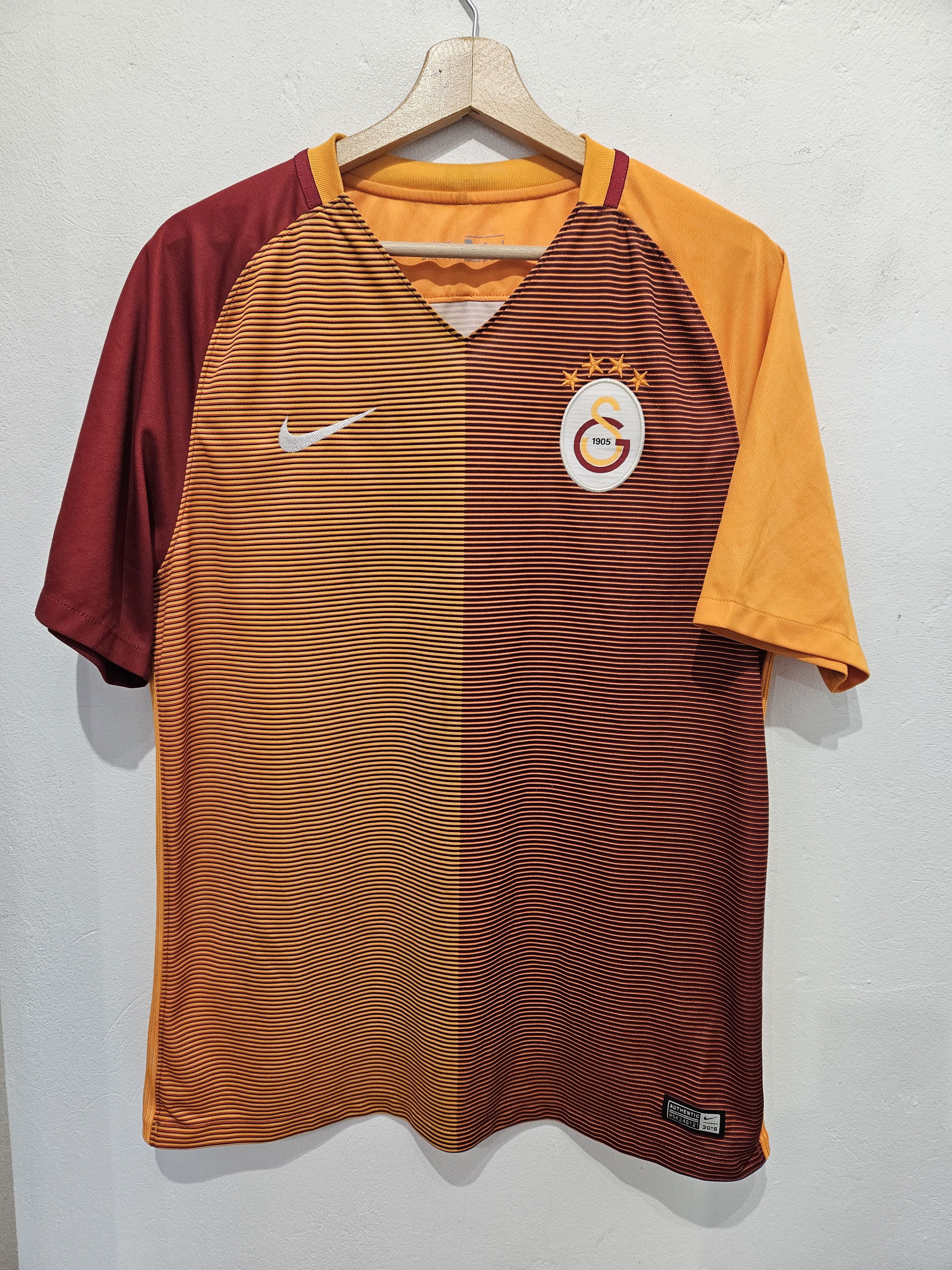 GALATASARAY 2016 SIZE M / L JERSEY SHIRT NIKE
