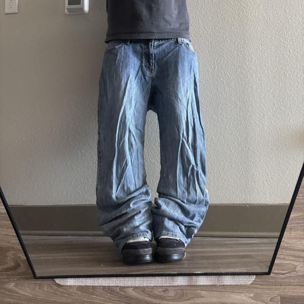 Vintage Crazy Vintage Y2K/2000s Grunge Dark Wash Skater Baggy Denim Jeans! 36x32 Size US 36 / EU 52 - 1 Thumbnail