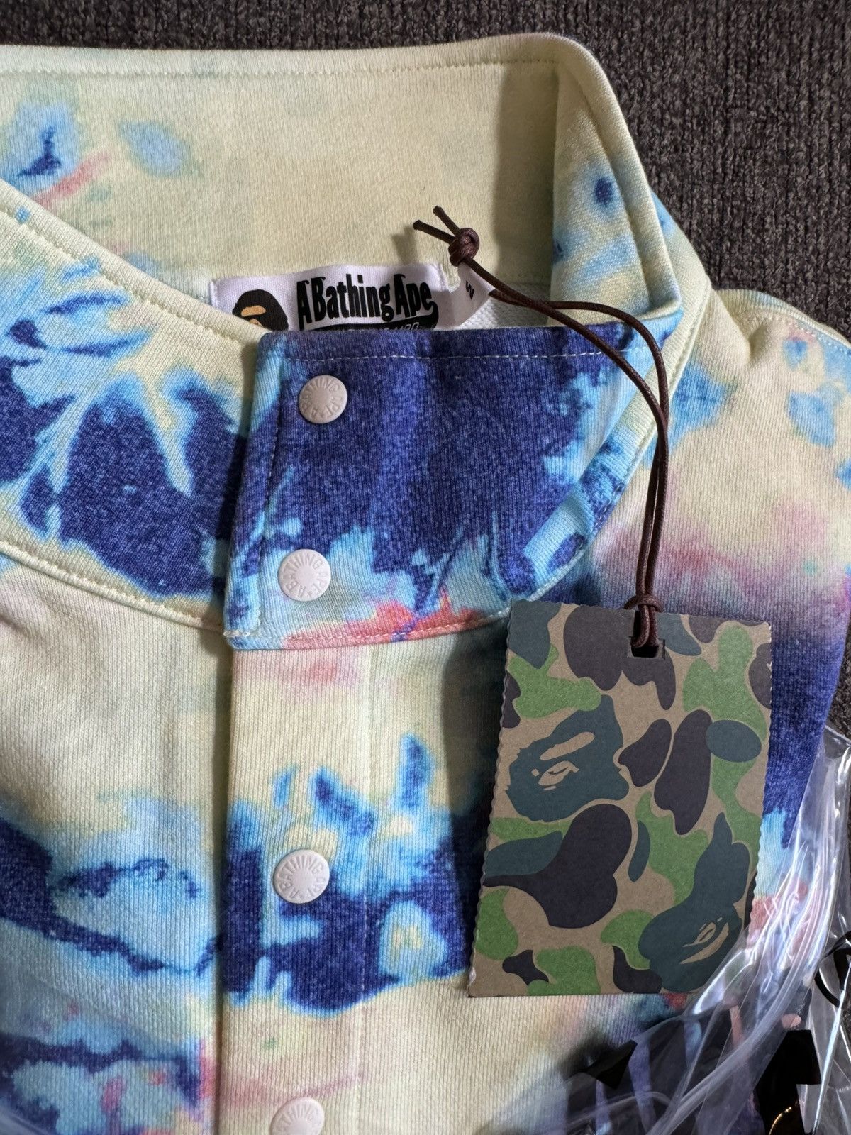 Bape A Bathing Ape Tie Dye Stand Collar Loose Fit Crew Sweatshirt Size US M / EU 48-50 / 2 - 8 Thumbnail