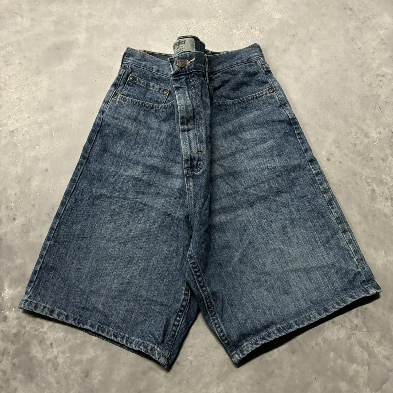 Japanese Brand × Vintage Crazy Vintage Y2K/2000s Grunge Dark Wash Denim Skater Jean Shorts Jorts! Size US 38 / EU 54 - 1 Thumbnail
