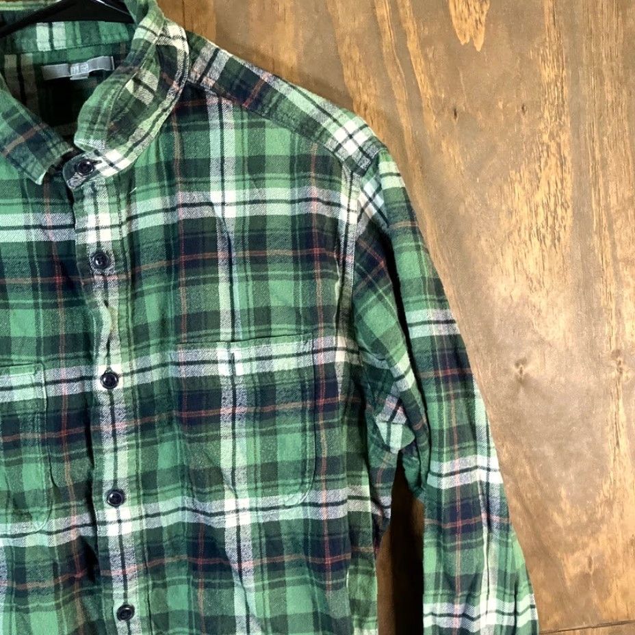 Uniqlo Uniqlo Mens Shirt Green White Plaid Flannel Button-Down 100% Cotton XL (XL) (K) Size US XL / EU 56 / 4 - 5 Thumbnail