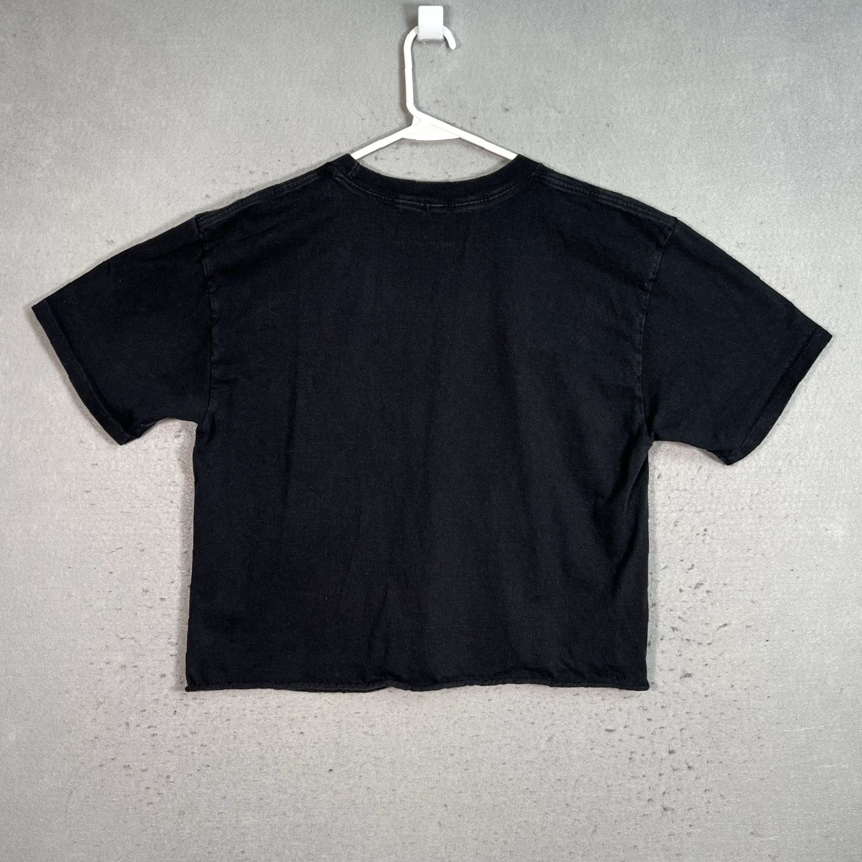 Vintage VINTAGE Trippie Redd Rapper Rap Tee T Shirt Womens Large Black Cropped Shirt Womens Large Black Trippie Redd Cropped Tee Size L / US 10 / IT 46 - 6 Thumbnail