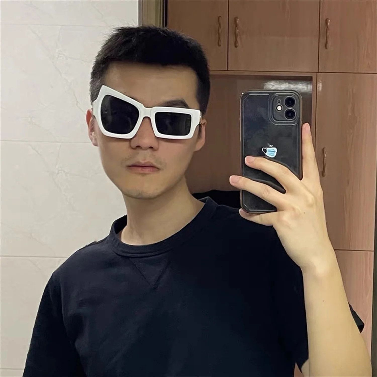 Other Fashion Irregular Square Sunglasses Size ONE SIZE - 2 Thumbnail