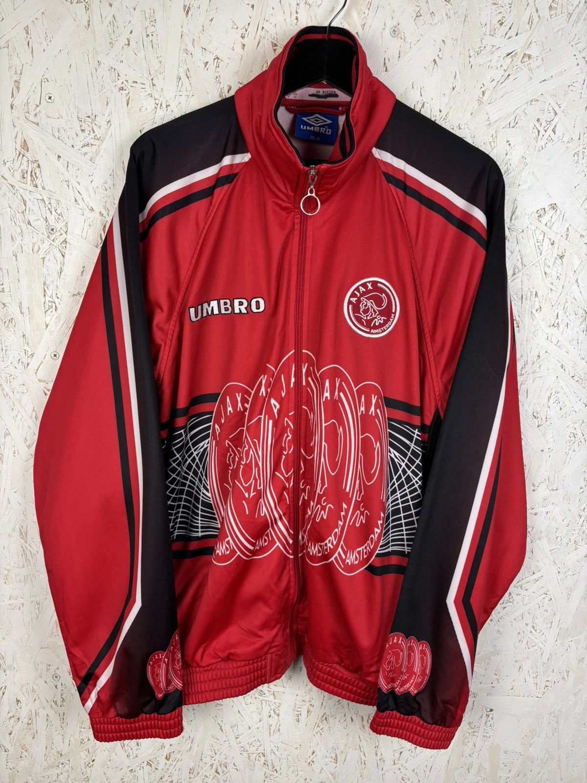 Umbro 90s Umbro Ajax Amsterdam 1997/98 Tracksuit Jacket XXL Size US XXL / EU 58 / 5 - 1 Thumbnail