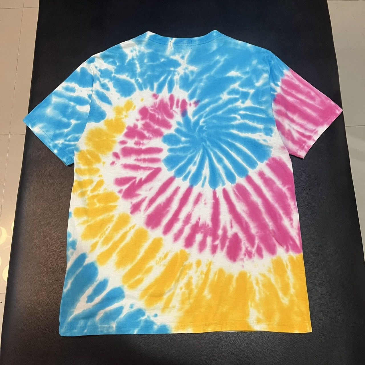 Bape BAPE Tie Dye Tee Size US L / EU 52-54 / 3 - 5 Thumbnail