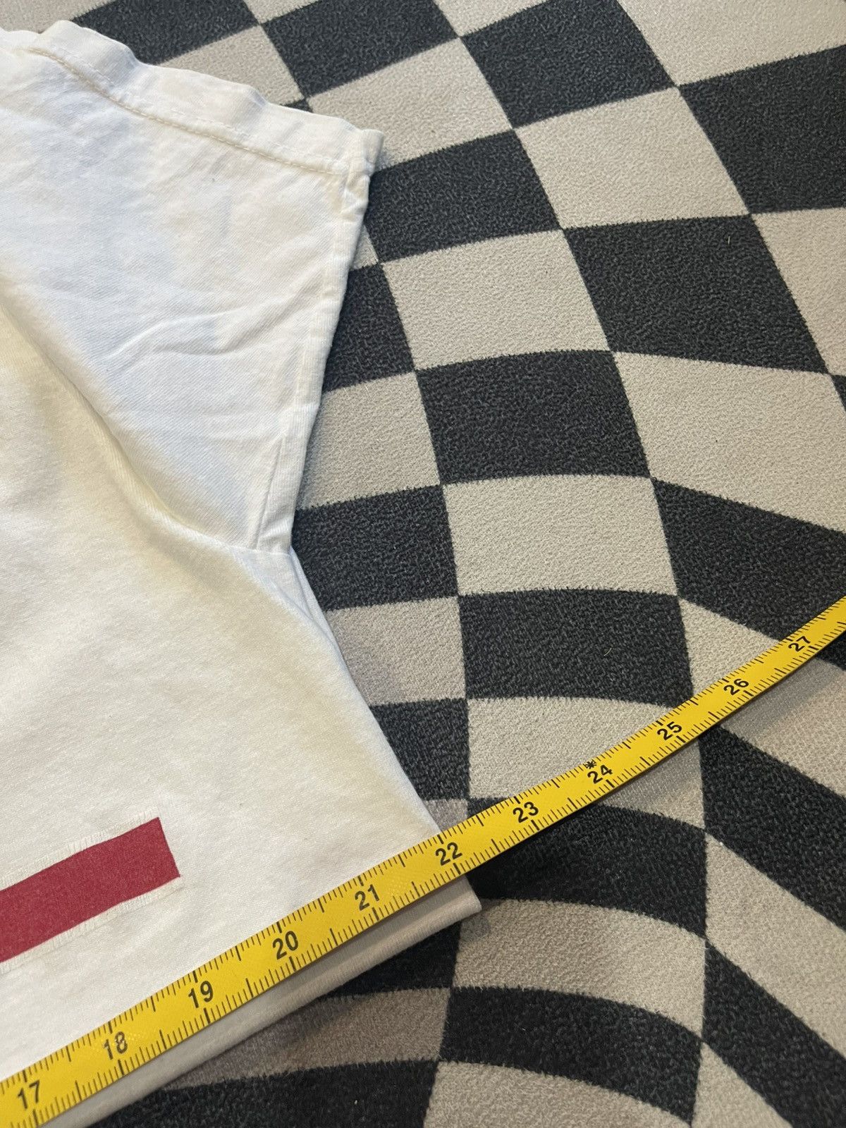 Tommy Hilfiger Rare Vintage 90s Tommy Hilfiger Sports Graphic Tee Size US L / EU 52-54 / 3 - 5 Thumbnail