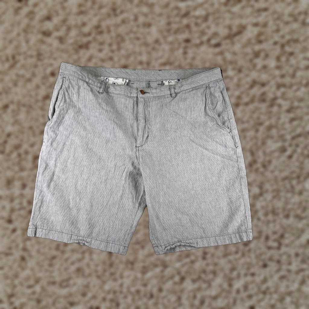 Tommy Bahama Tommy Bahama Shorts Men 40 White Gray Stripe Cotton Linen Blend Beach 40x10 Size US 40 / EU 56 - 1 Thumbnail