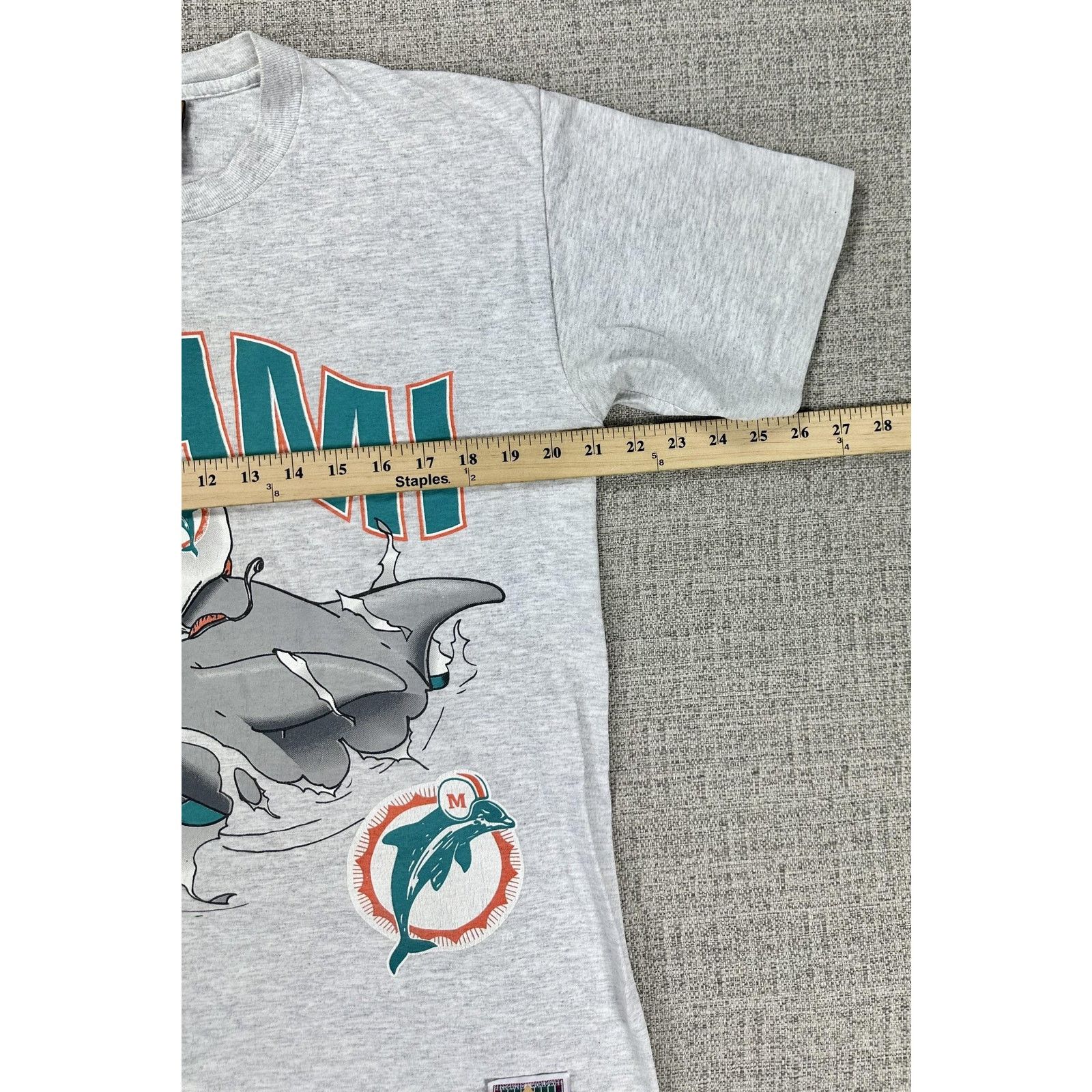 Other Miami Dolphins Shirt Mens M Breakthough Nutmeg Mills USA 90s Size US M / EU 48-50 / 2 - 4 Thumbnail