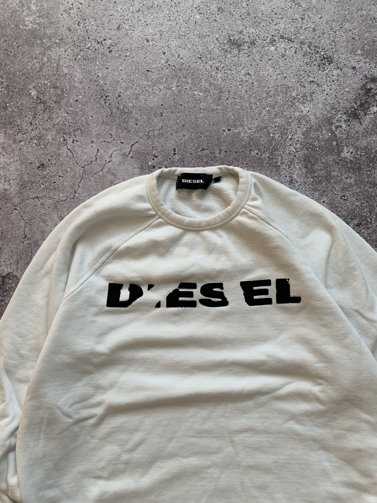 Diesel 🔥DIESEL DISTRESSED LOGO SWEATSHIRT Size US M / EU 48-50 / 2 - 3 Thumbnail
