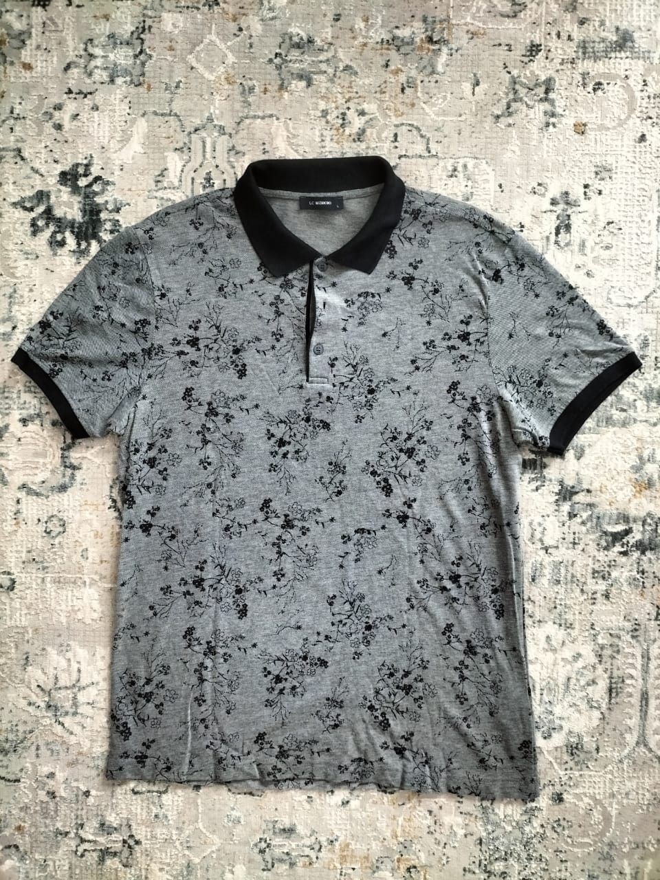 Other LC Wikiki Floral Black Shirt : L Size US L / EU 52-54 / 3 - 1 Thumbnail