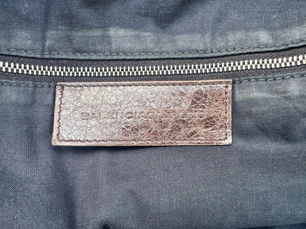 Balenciaga Authentic Balenciaga Motocross Classic Courier XL Hobo Bag Size ONE SIZE - 8 Thumbnail