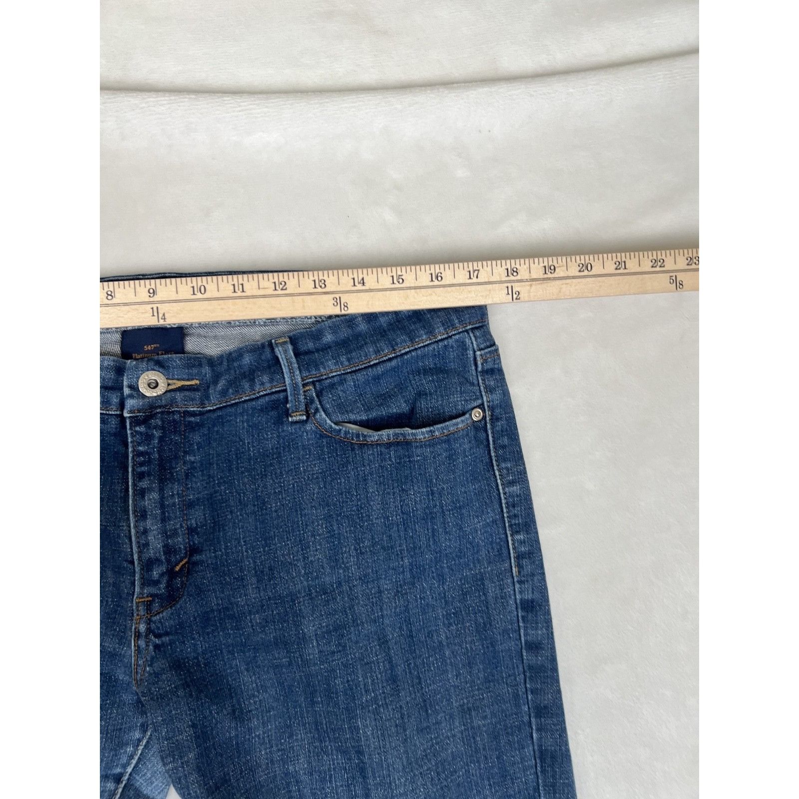 Levi's Vintage Levi's 547 Platinum Flare Blue Denim Jeans Size 14 M Size 34" / US 12 / IT 48 - 6 Thumbnail