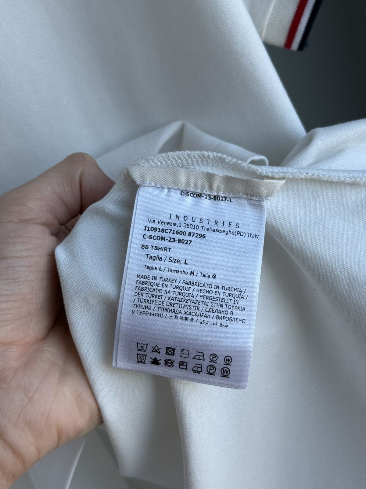 Moncler Moncler Maglia T-Shirt White Small Logo Slim Fit Size US L / EU 52-54 / 3 - 10 Thumbnail