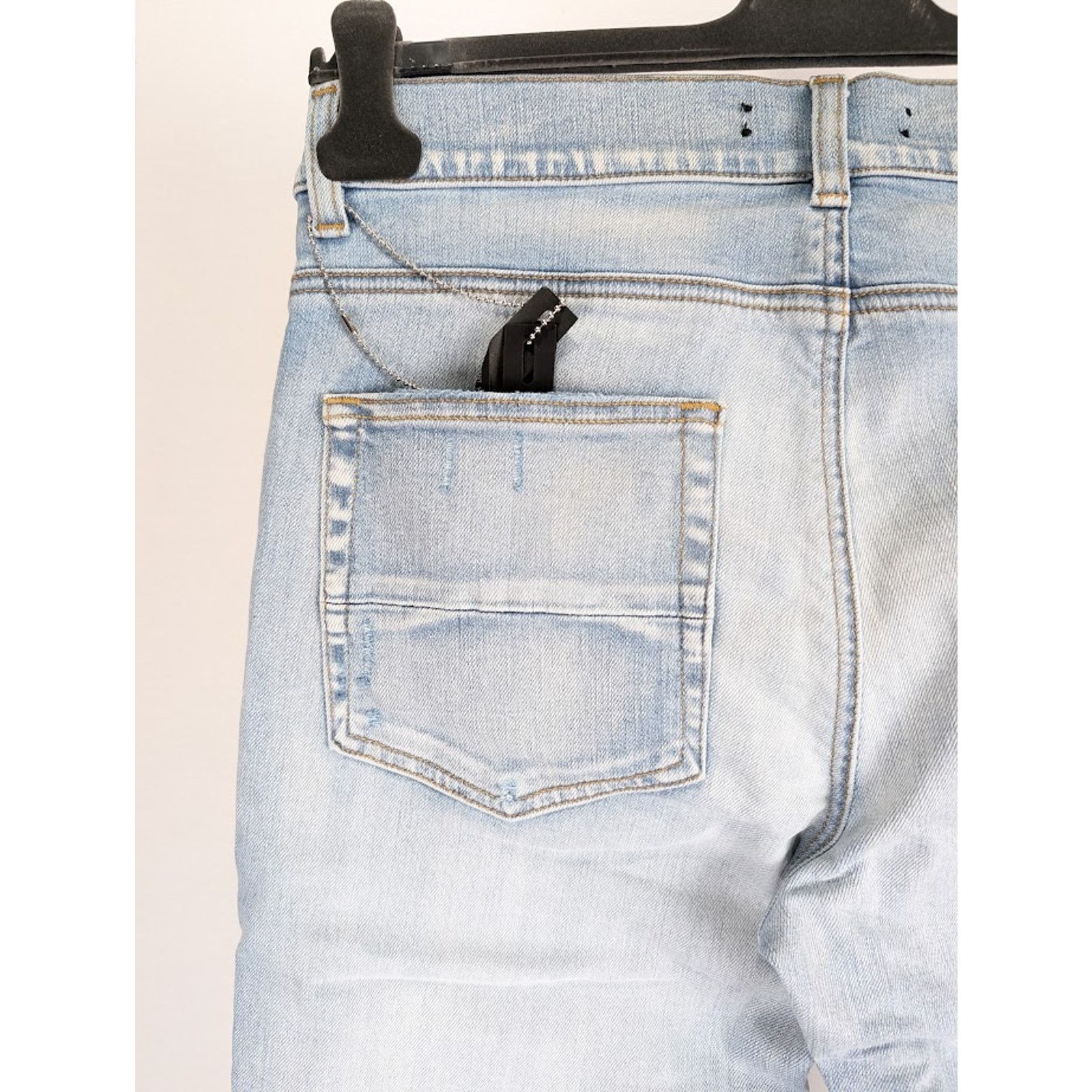 Amiri o1rshd1 MX1 Camo Jeans in Light Indigo Size US 33 - 16 Thumbnail