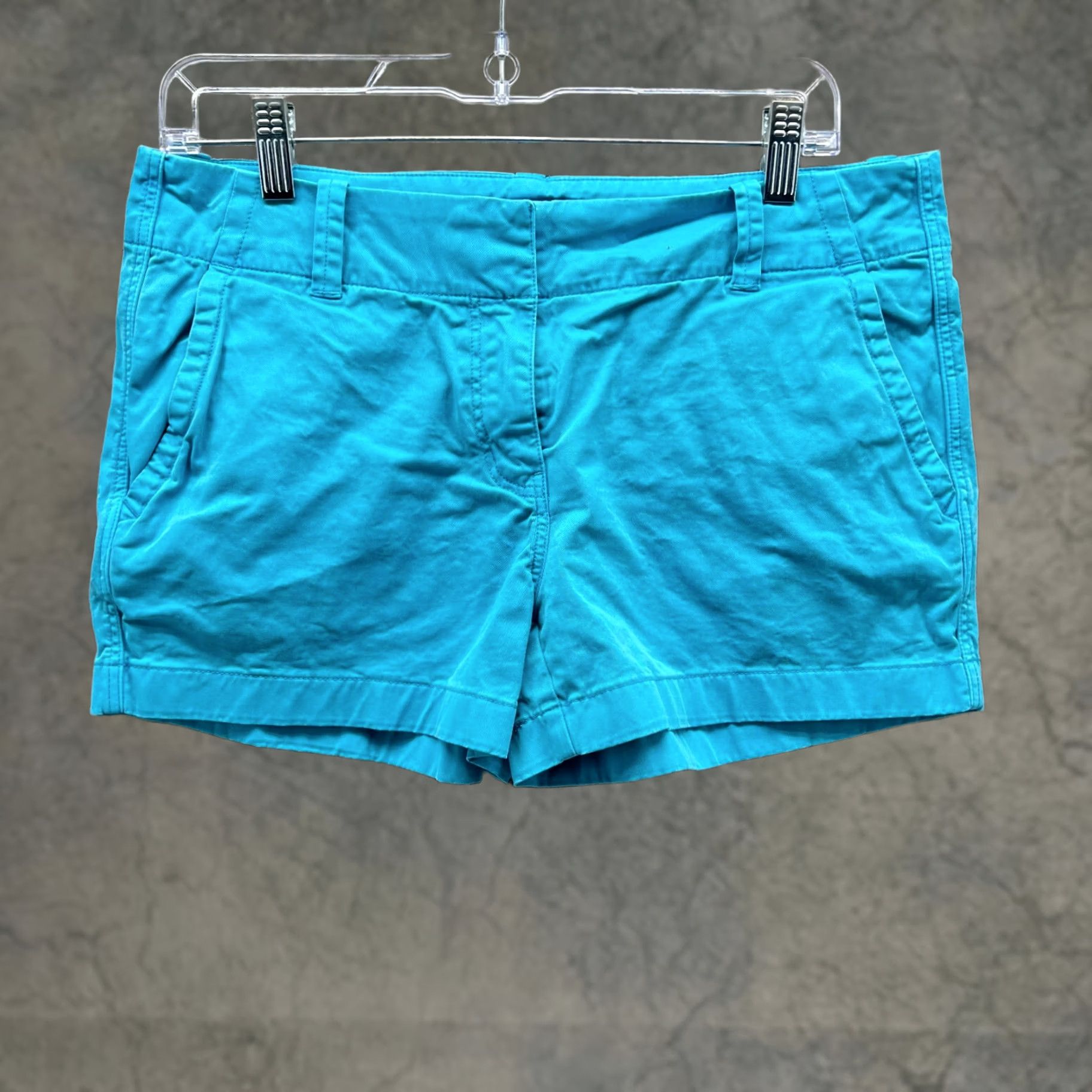 Vineyard Vines Vineyard Vines Shorts Womens 6 Light Blue Chino Flat Front Cotton Canvas Shorts Womens 6 Blue Chino Canvas Casual Travel Activewear Regular” Size 28" / US 6 / IT 42 - 1 Thumbnail