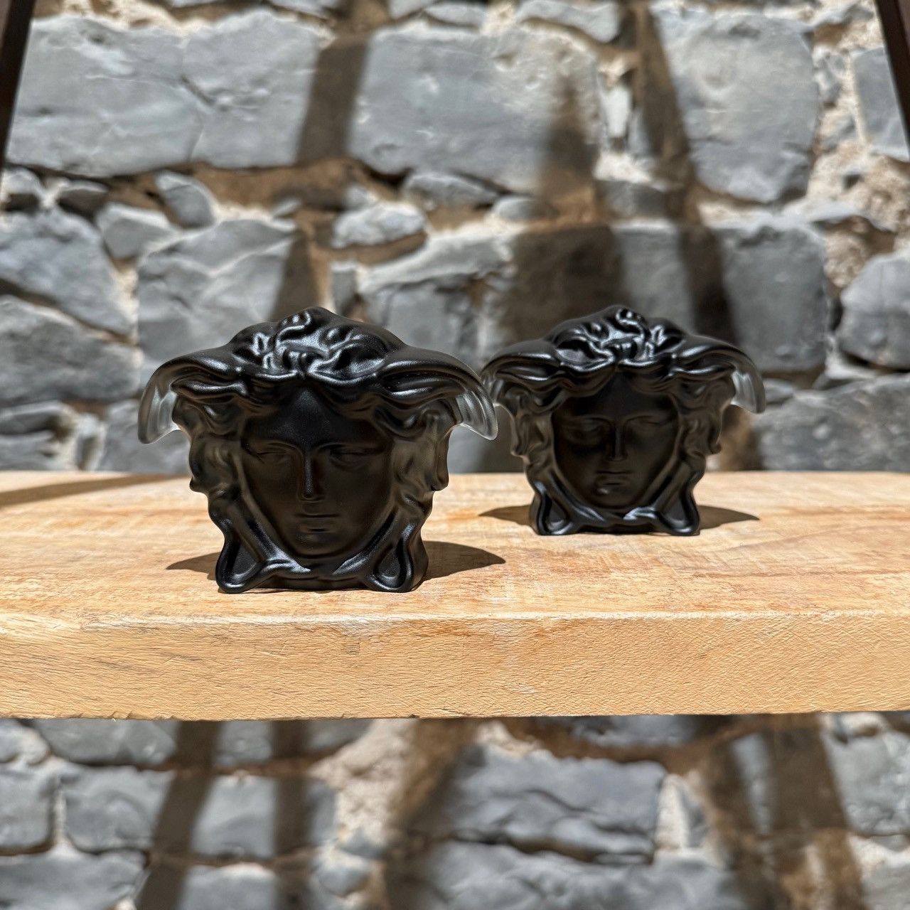 Versace Versace X Rosenthal 2 Medusa Grande Black Paperweights Size ONE SIZE - 2 Thumbnail