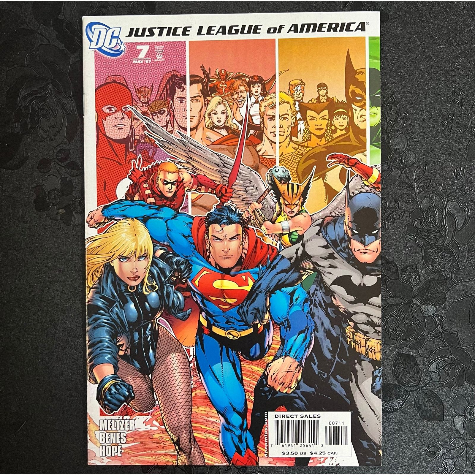 DC Comics Justice League of America # 7 May 2007 DC Comics Size ONE SIZE - 1 Thumbnail