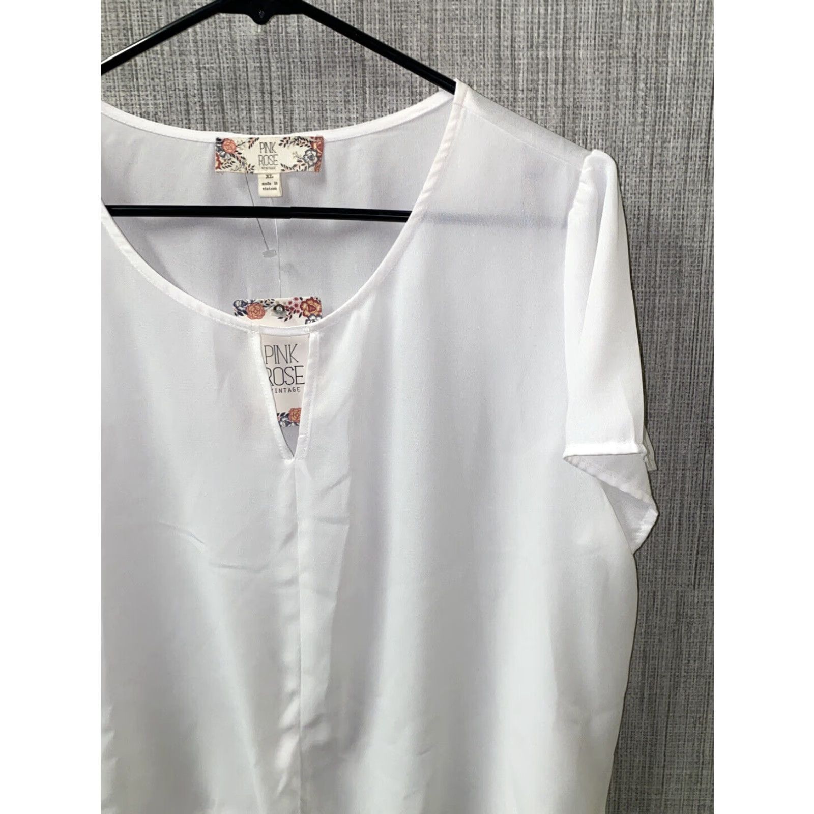 Vintage Pink Rose T-Shirt White Short Sleeve Basic Womens XL NWT Size XL / US 12-14 / IT 48-50 - 2 Thumbnail