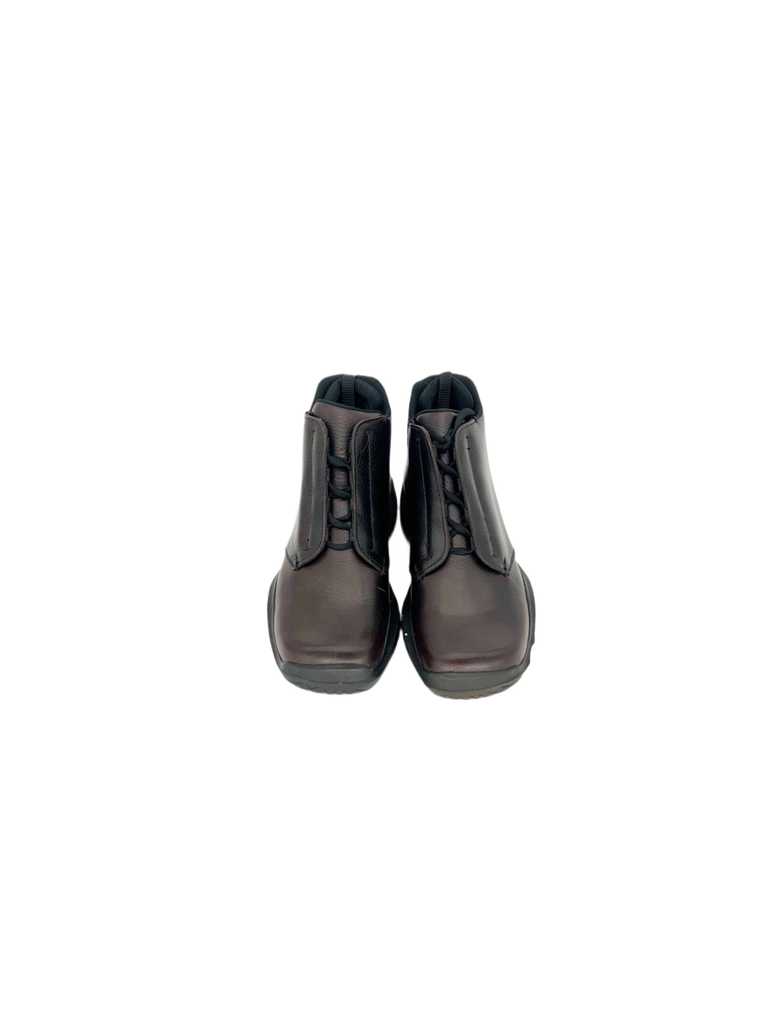 Prada PradaLineaRossa Dark Brown Calf Leather 'Derby' Walking Boot Size US 6.5 / EU 39-40 - 3 Thumbnail