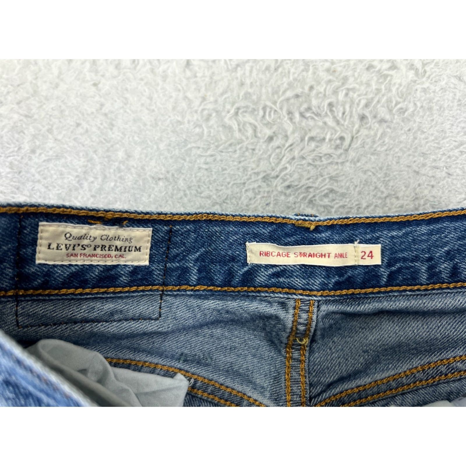 Levi's Levis Premium Jeans 24 Blue Denim Straight Ankle 22x23 Ribcage Big E Women Size 42" / US 20 - 6 Thumbnail