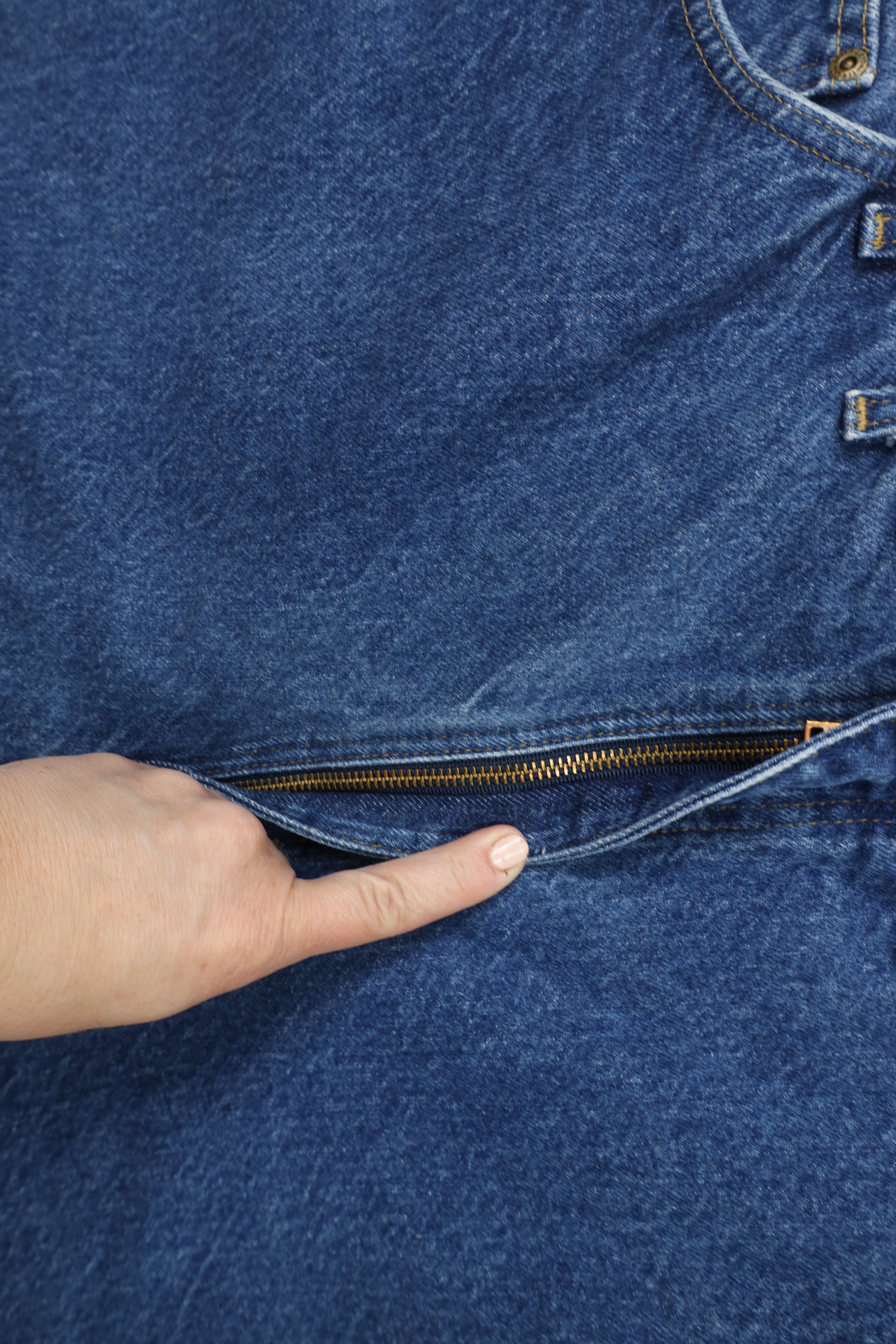 Carhartt × Vintage Vintage Y2K Carhartt Spell Out Tapered Leg Denim Jeans Blue Size US 44 / EU 60 - 6 Thumbnail