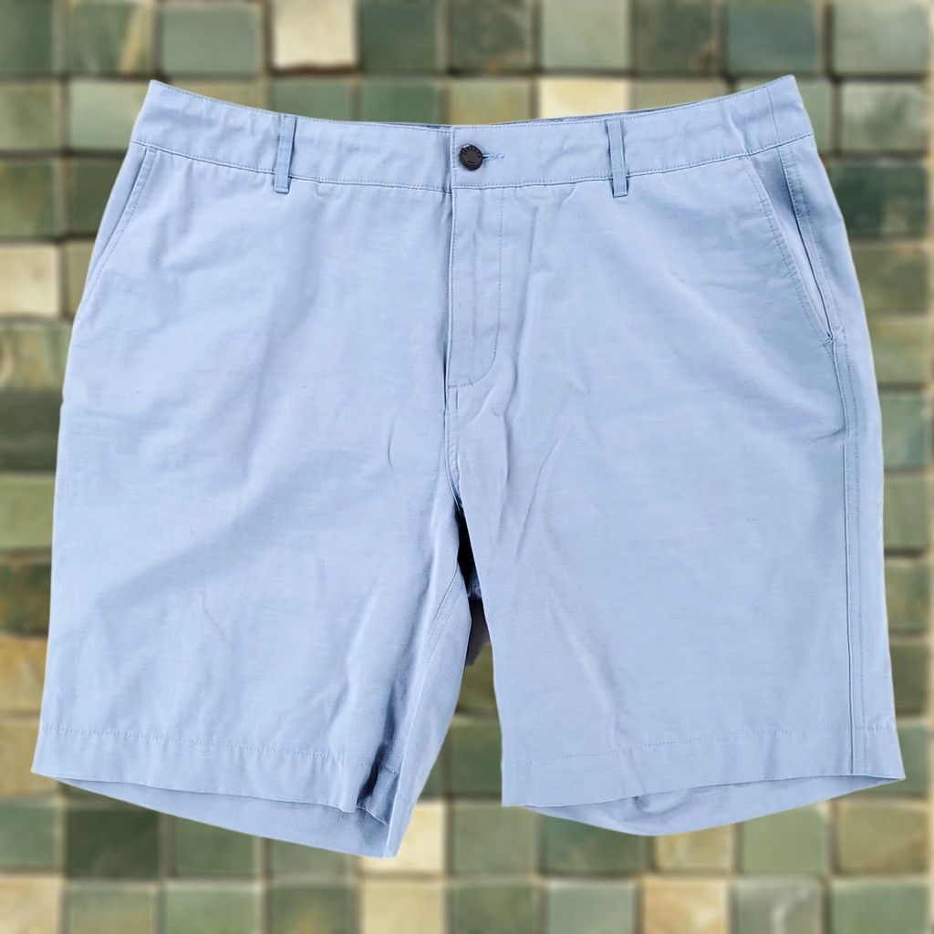Faherty Faherty All Day Shorts Blue Zip 9 Inseam Mens 37 Actual Size 36 (37) Casual Zip Front Button Scratches Size US 37 - 1 Thumbnail