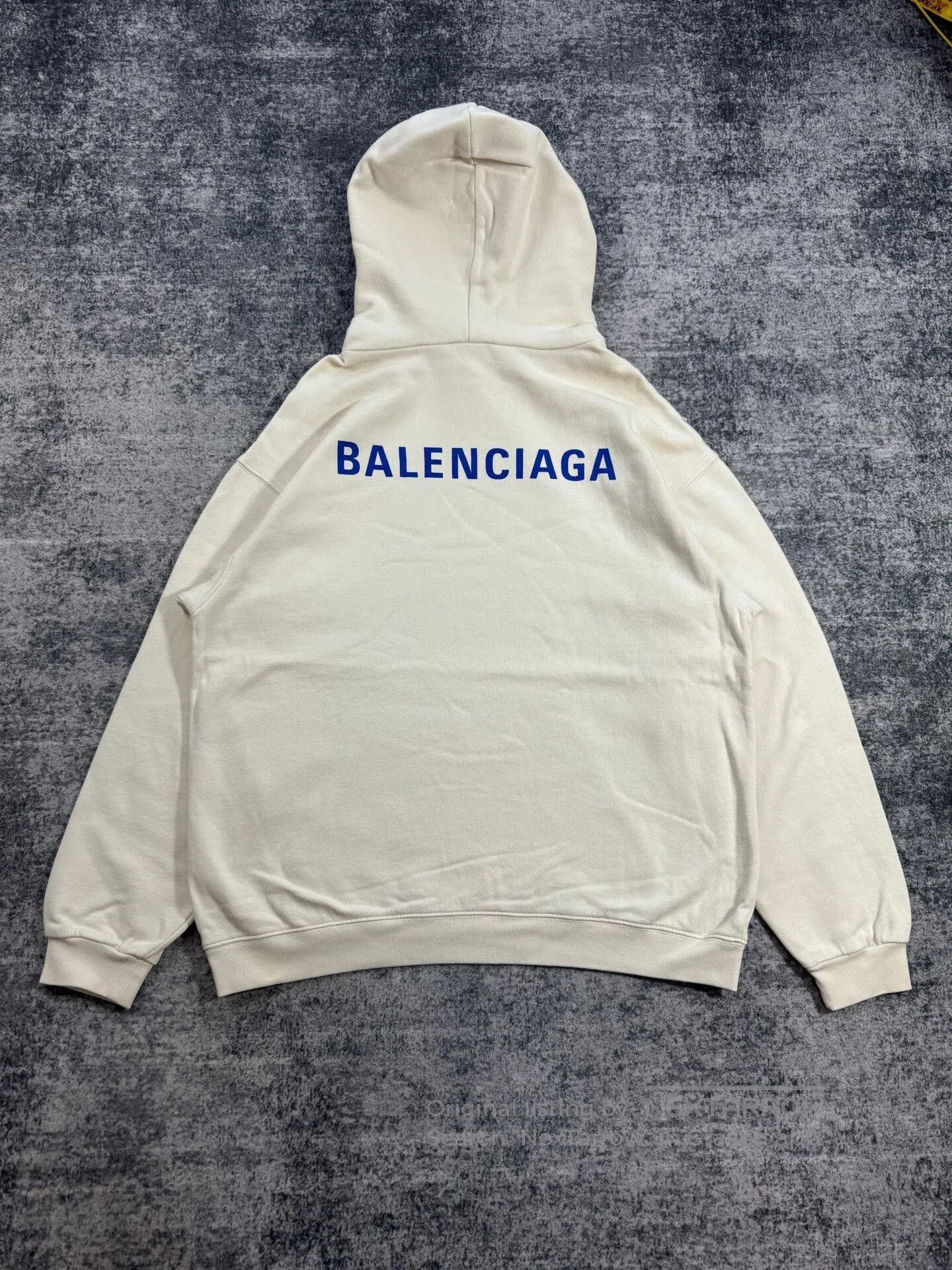 Balenciaga balenciaga cream logo hoodie with blue text. Size US XS / EU 42 / 0 - 3 Thumbnail