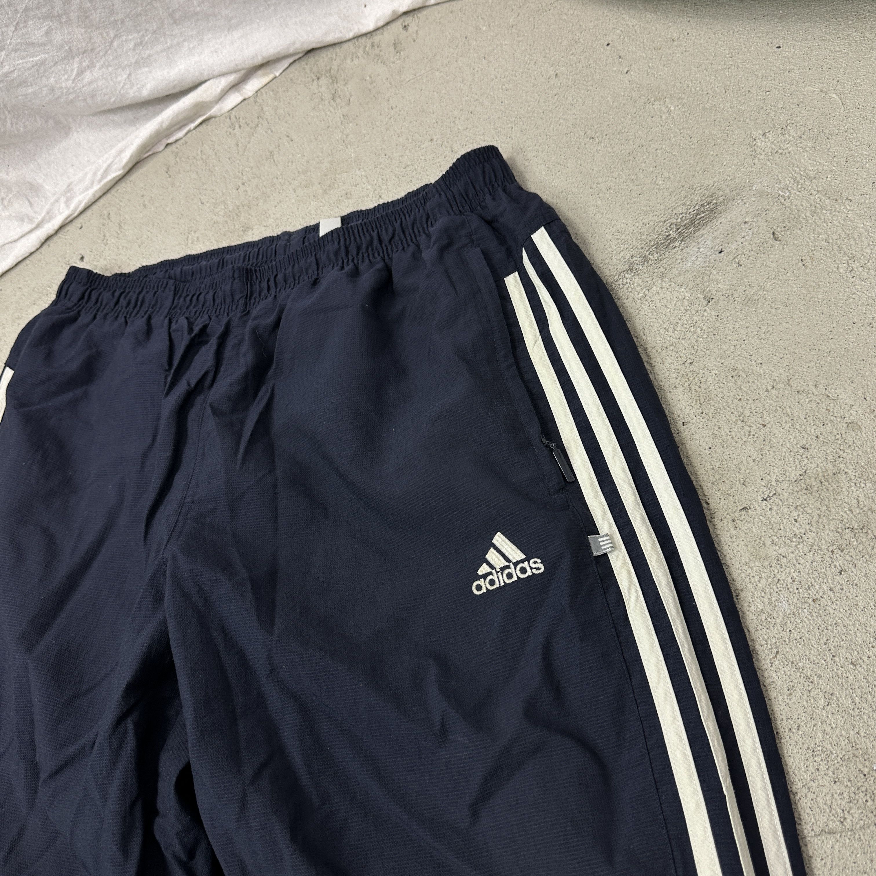 Adidas Vintage Sporty Streetwear Adidas Parachute Sweatpants 00s Size US 33 - 2 Thumbnail
