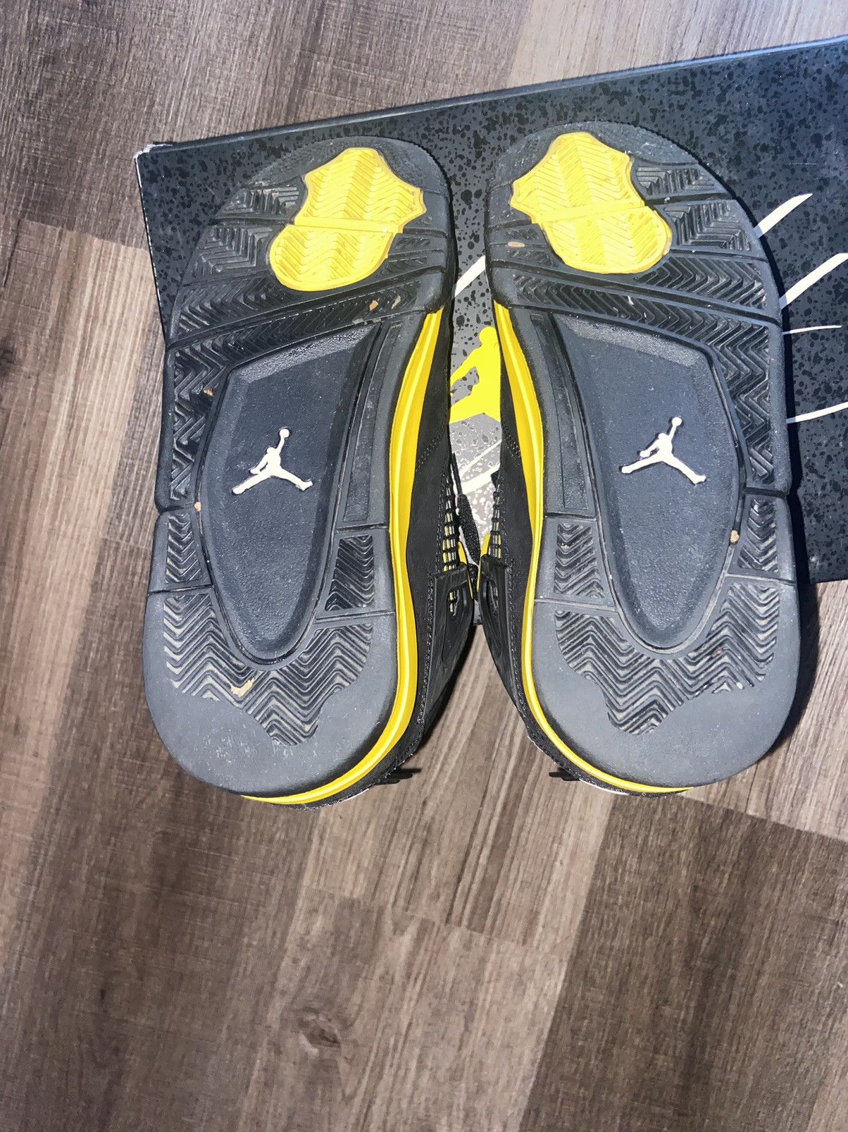 Jordan Brand Air Jordan 4 Thunder Size US 8 / EU 41 - 7 Thumbnail