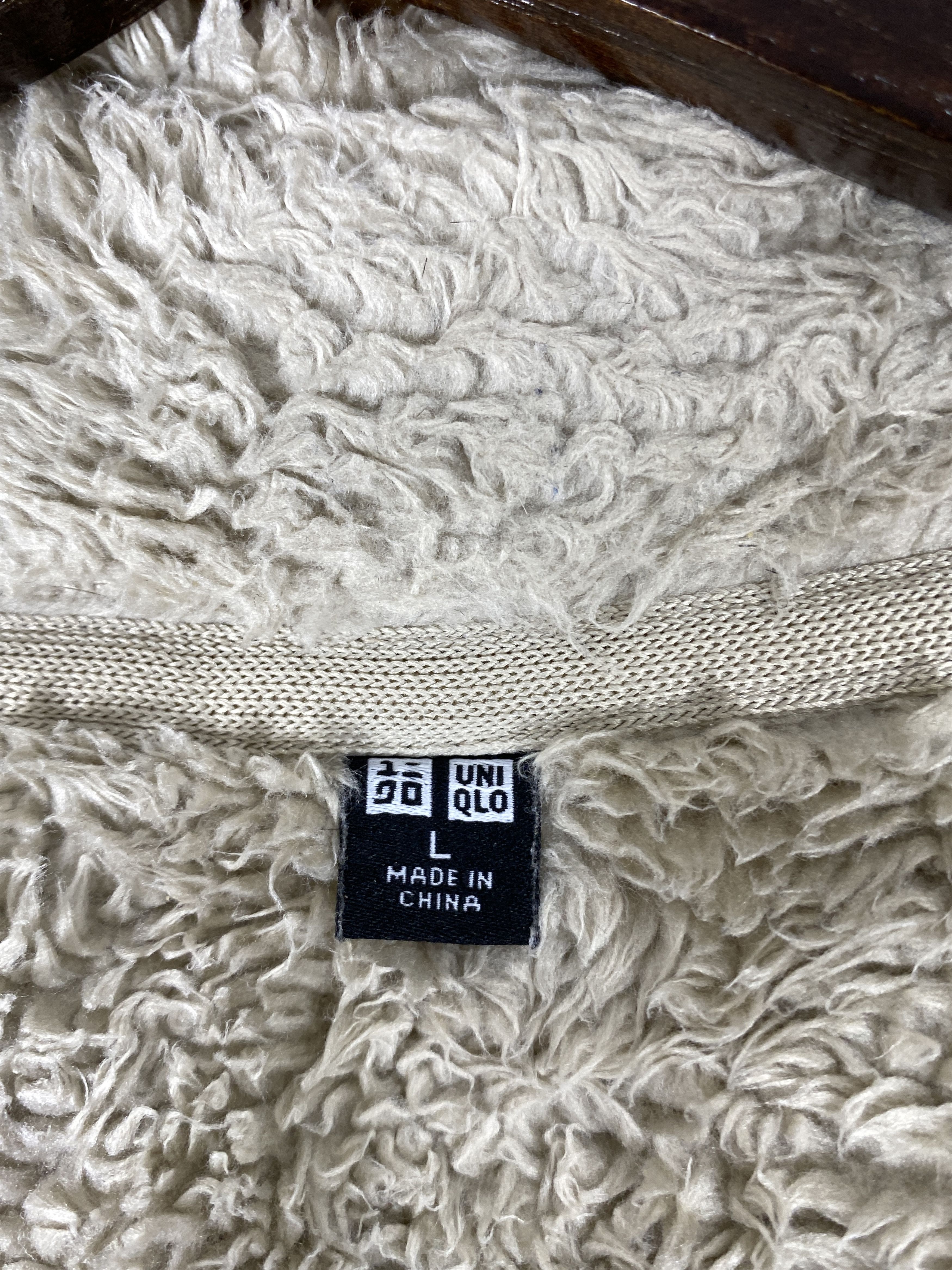 Uniqlo Vintage Uniqlo Fleece Hoodie Jacket J1868 Size US S / EU 44-46 / 1 - 9 Thumbnail