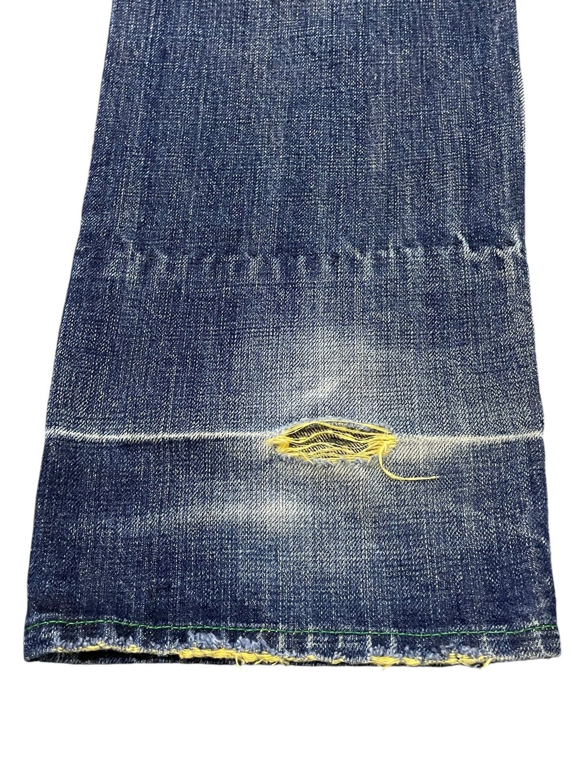 Japanese Brand Doarat Japan Distressed Whiskers Loose Straight Jeans Size US 30 / EU 46 - 16 Thumbnail