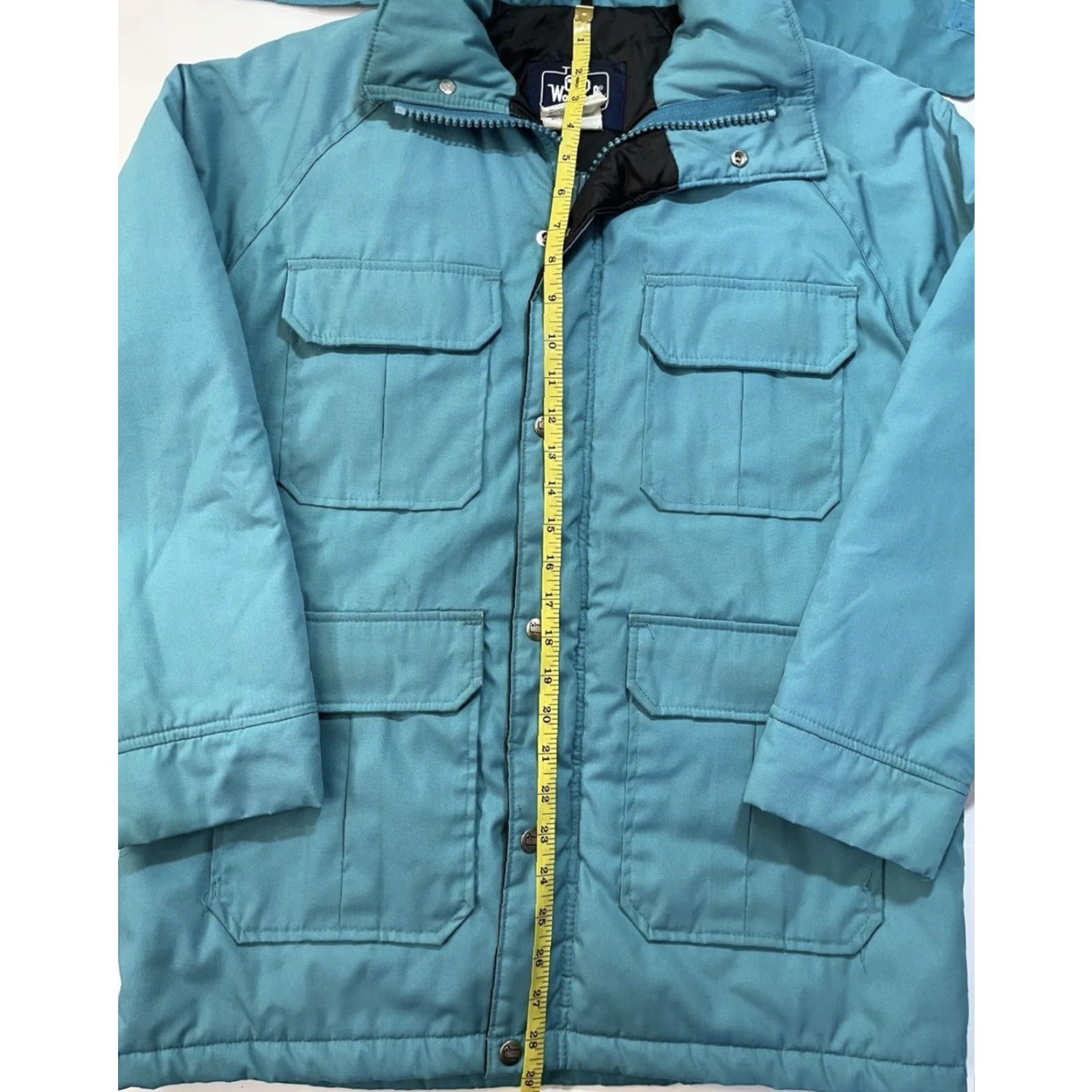 VINTAGE Woolrich Coat Parka Jacket Long Sleeve Women’s M Medium Blue Lined Hooded Water Resistant Full Zip Pockets Zipper USA Theme Casual