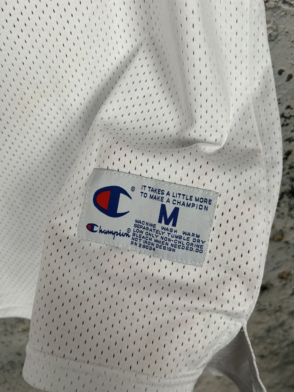 Champion Vintage Tune Squad Lola Champion NBA Jersey Cartoon 90s Rare Size US M / EU 48-50 / 2 - 6 Thumbnail