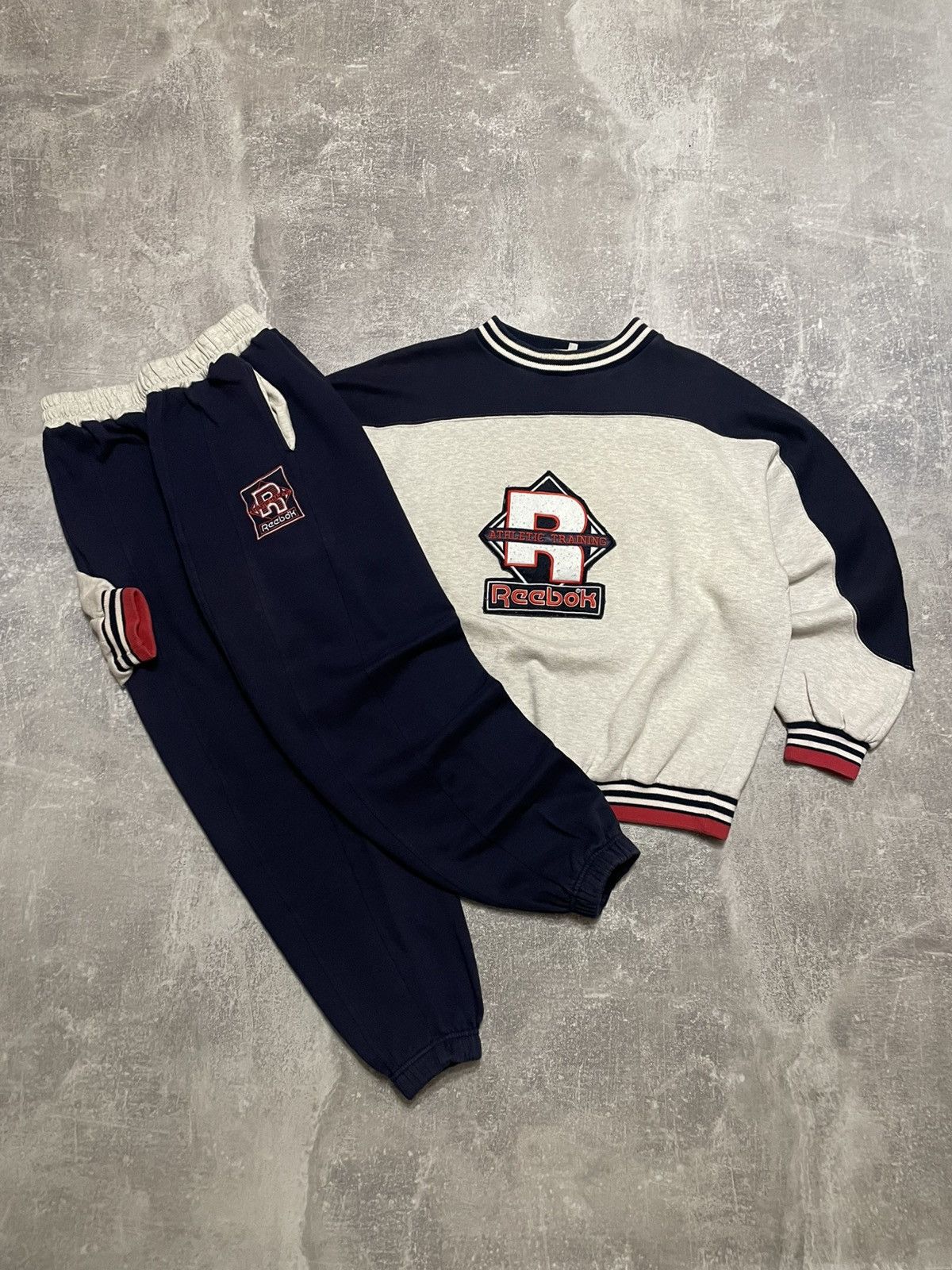 Vintage Reebok Athletic Training Suit Sweatshirt+Sweatpants