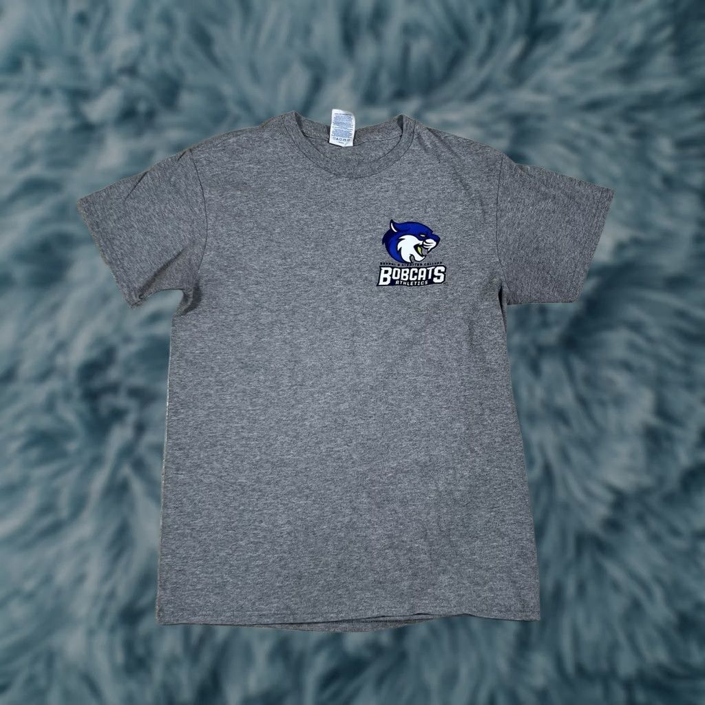 Gildan Bryant And Stratton College Bobcats Tshirt Size Small T-Shirt Gray Men S Regular Gildan College Shirt Size US S / EU 44-46 / 1 - 1 Thumbnail