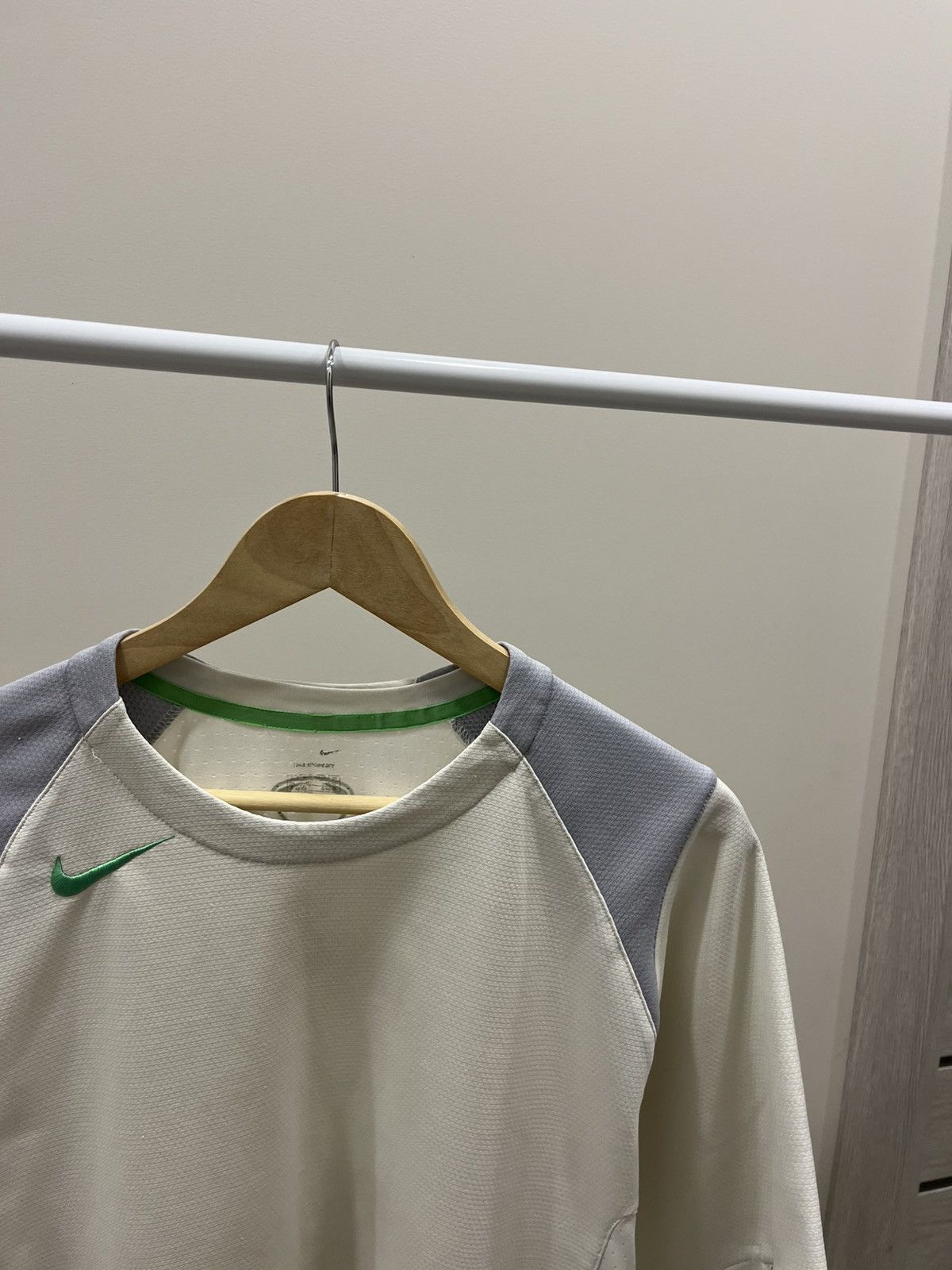 Nike Vintage Nike Total 90 Soccer Jersey T-shirt size L Size US L / EU 52-54 / 3 - 3 Thumbnail