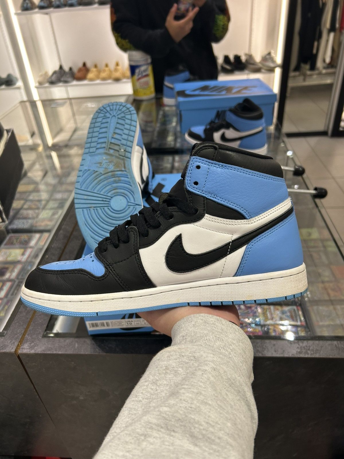 Jordan Brand AJ1 High University Blue Size US 10 / EU 43 - 6 Thumbnail