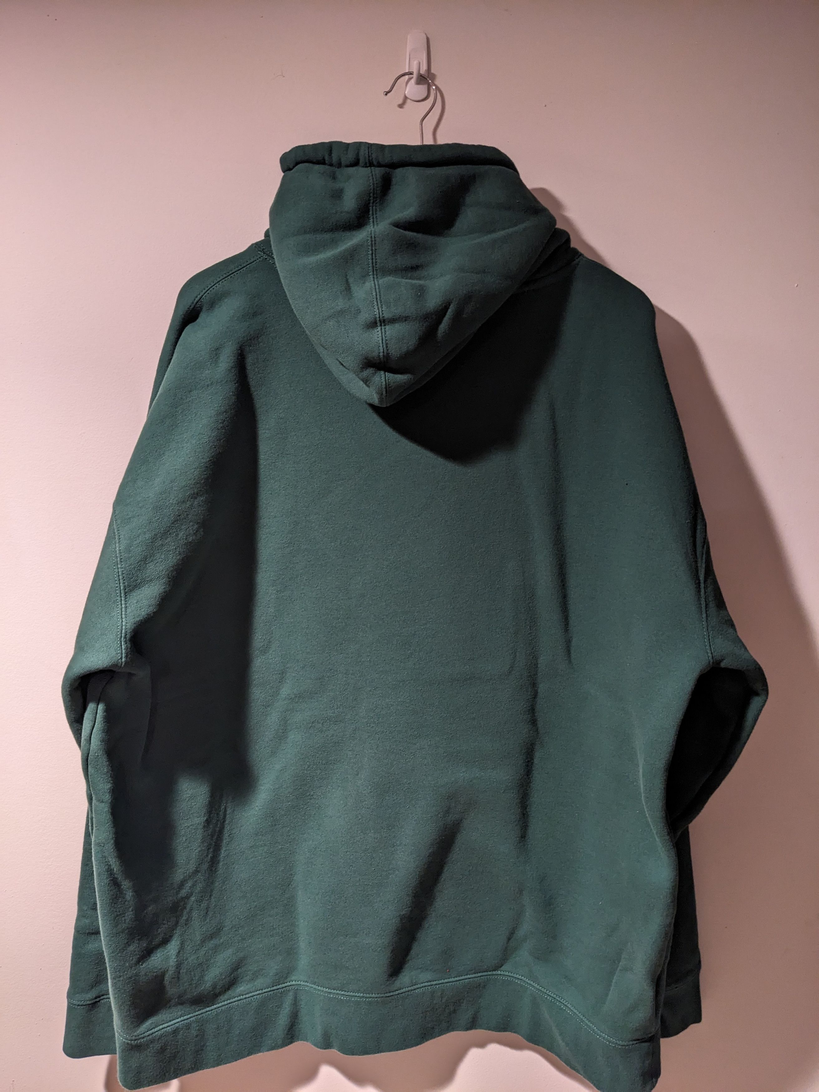Band Tees × Gildan Turnover Horse Headphones Band Music Green 3X-Large Hoodie Size US XXL / EU 58 / 5 - 8 Thumbnail