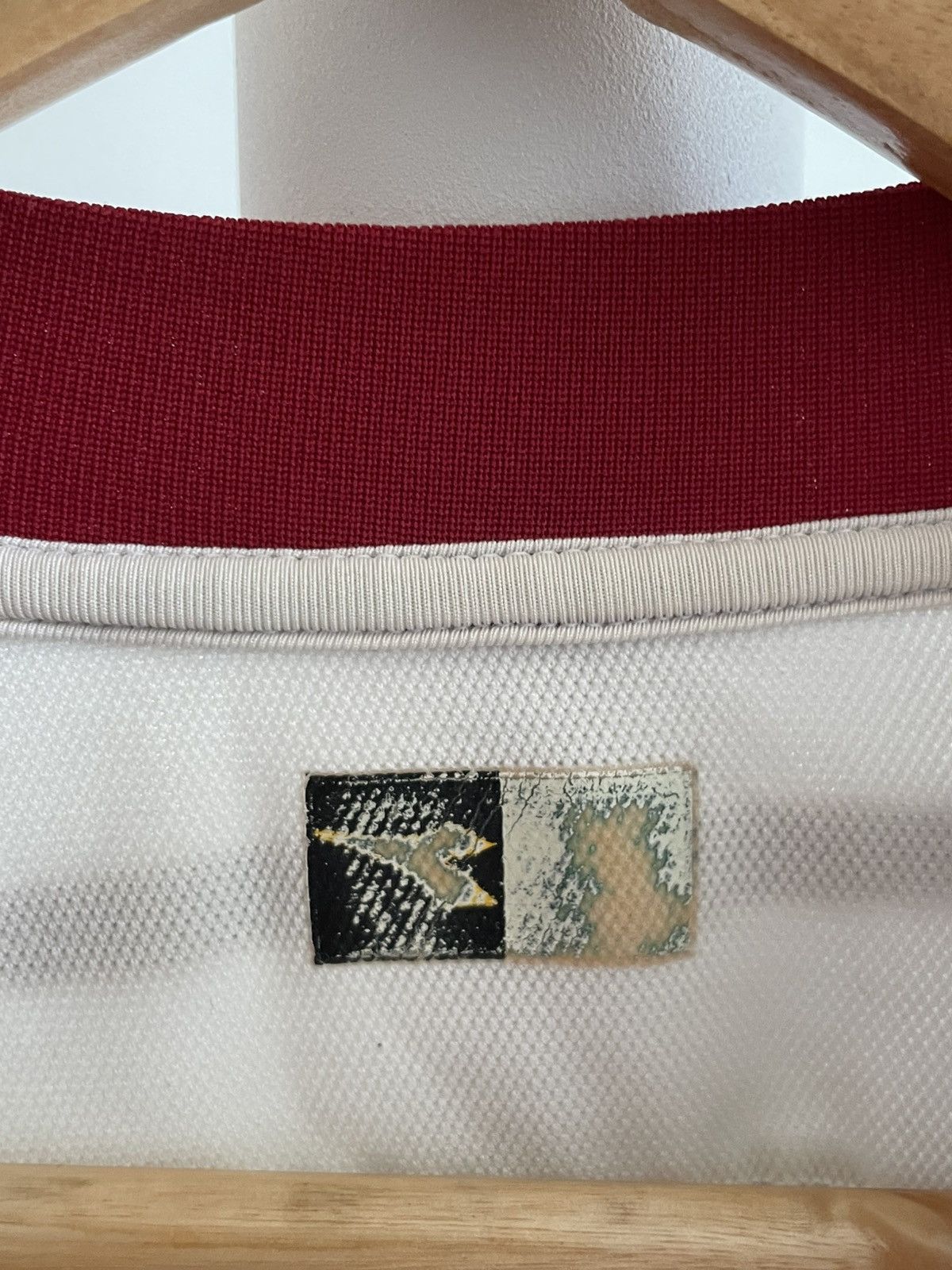 Diadora Vintage Diadora Roma 2006/2007 Away Football Shirt Jersey Size US M / EU 48-50 / 2 - 11 Thumbnail
