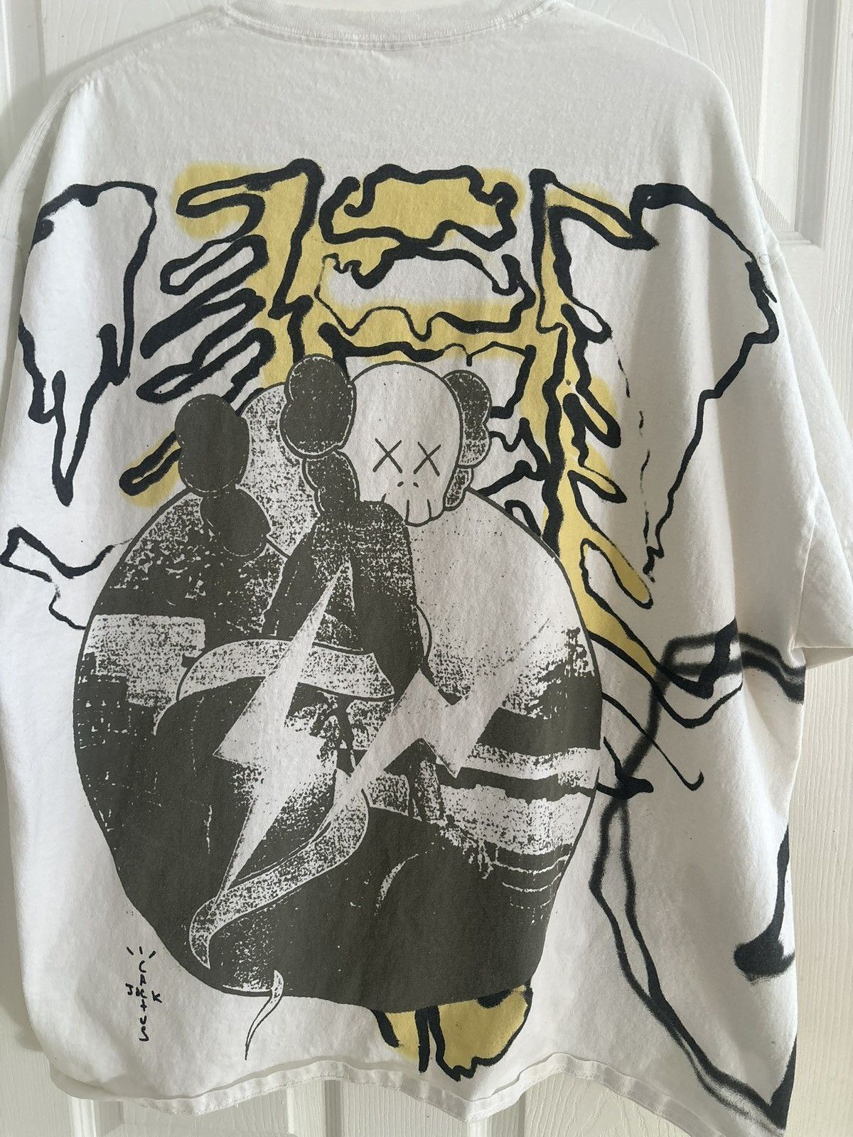 Fragment Design × Kaws × Travis Scott Kaws travis scott fragment collab tshjrt Size US XL / EU 56 / 4 - 3 Thumbnail