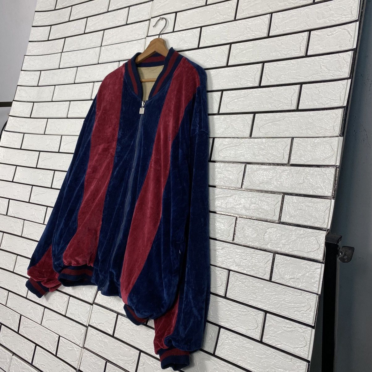 Givenchy Vintage Velvet Reversible Bomber Jacket Givenchy Size US XL / EU 56 / 4 - 3 Thumbnail