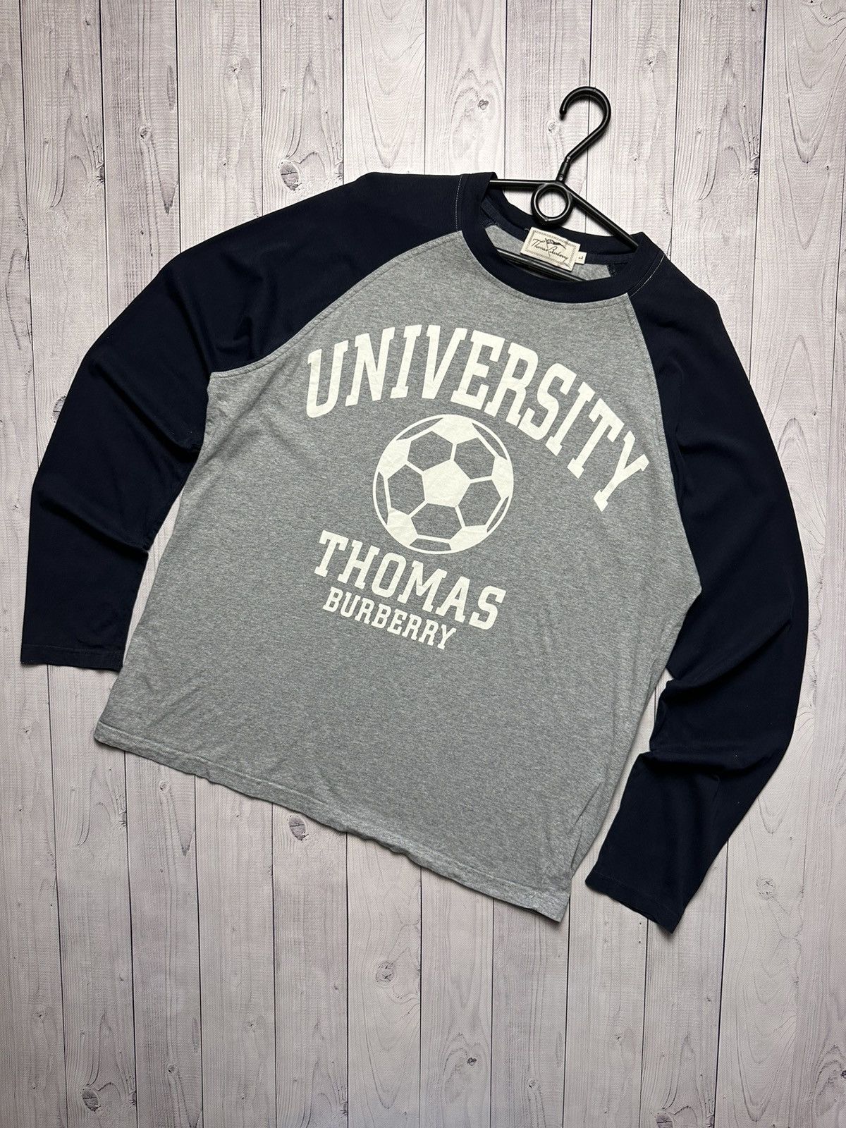 Vintage Thomas Burberry long sleeve size L logo