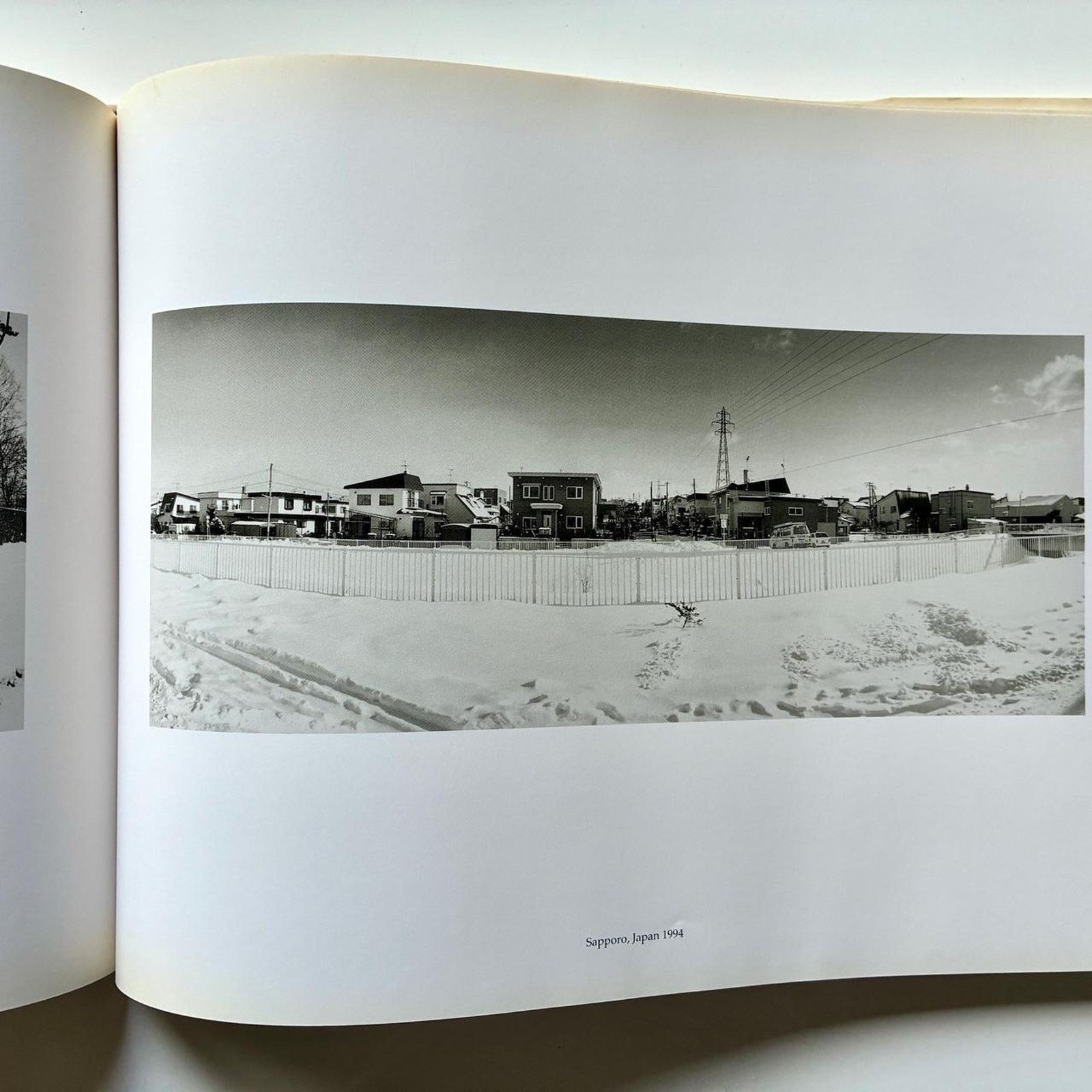 Japanese Brand × Vintage Peace land panoramic Hardcover book Size ONE SIZE - 3 Thumbnail
