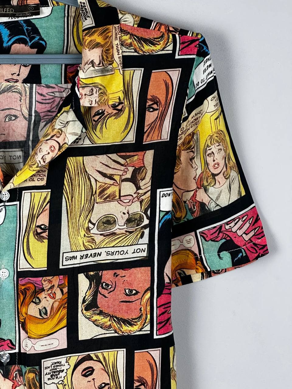 Vintage Vintage 90’s Pop Art Comics Girls AOP Hawaii Shirt Viscouse Size US S / EU 44-46 / 1 - 6 Thumbnail