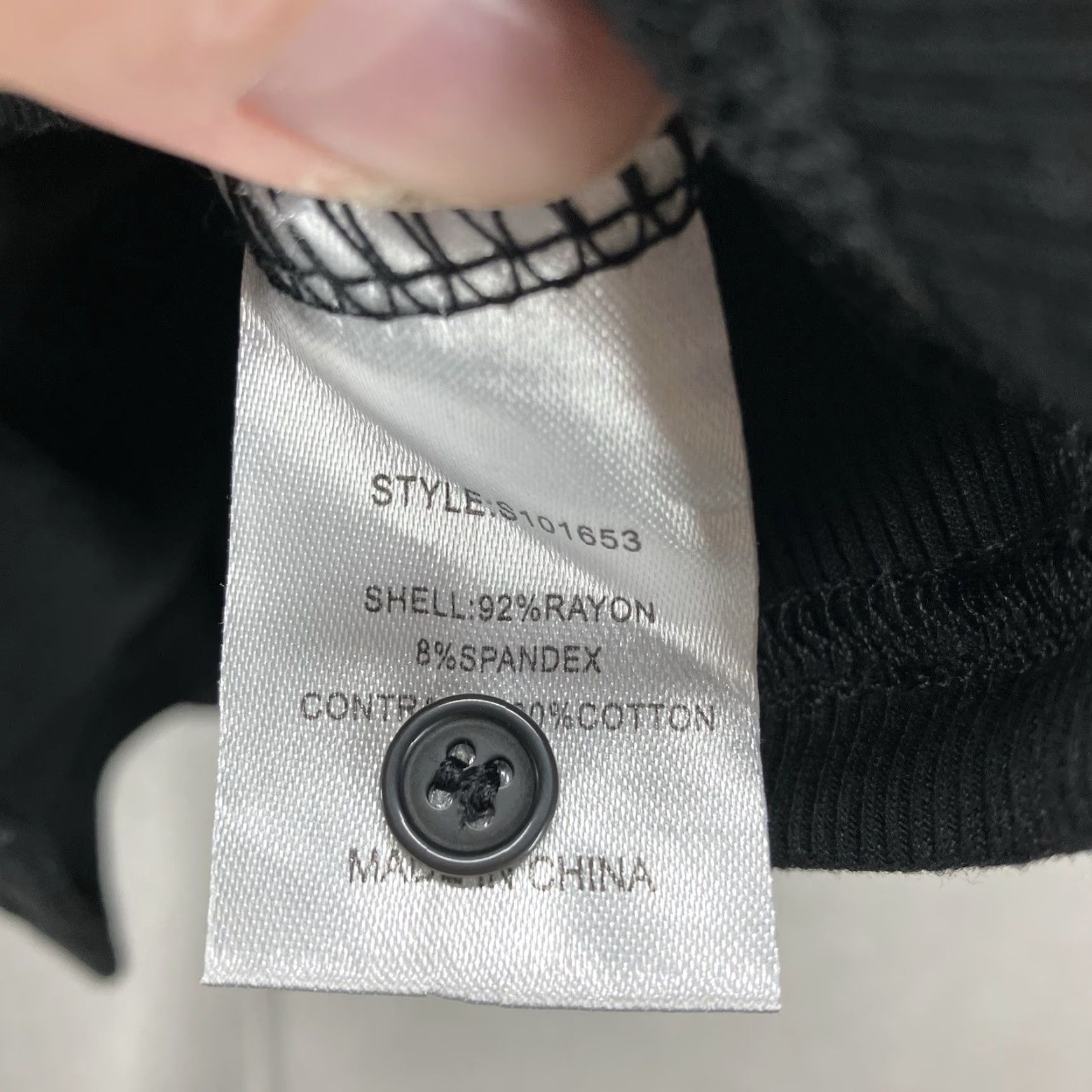 Vintage 78 & Sunny Women's Blouse Long Sleeve Collared Button Black Rayon Spandex Knit Stretch NWT Medium Size M / US 6-8 / IT 42-44 - 6 Thumbnail